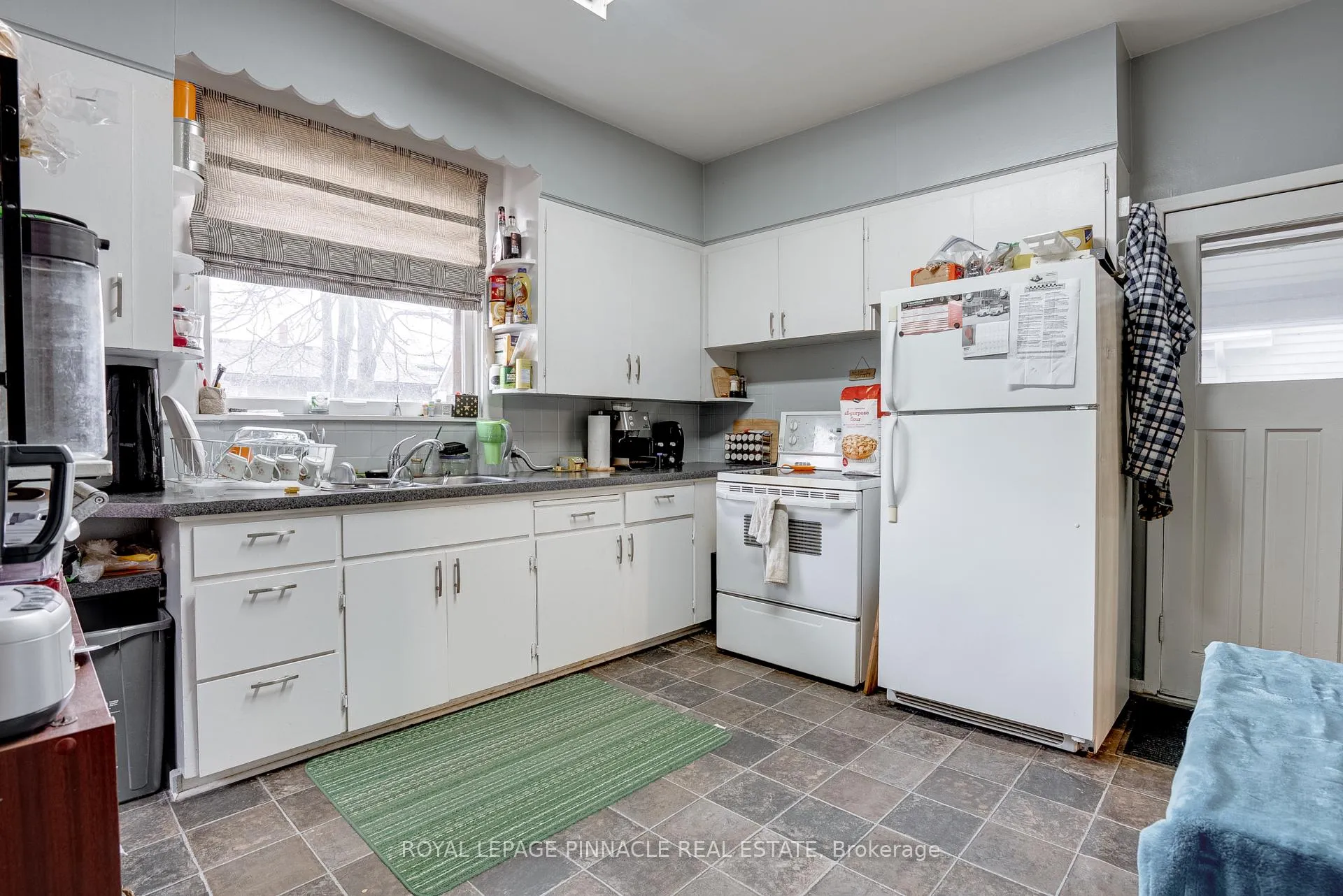Photo 7 of 128 Geneva Street, St. Catharines, Downtown — HOMEH