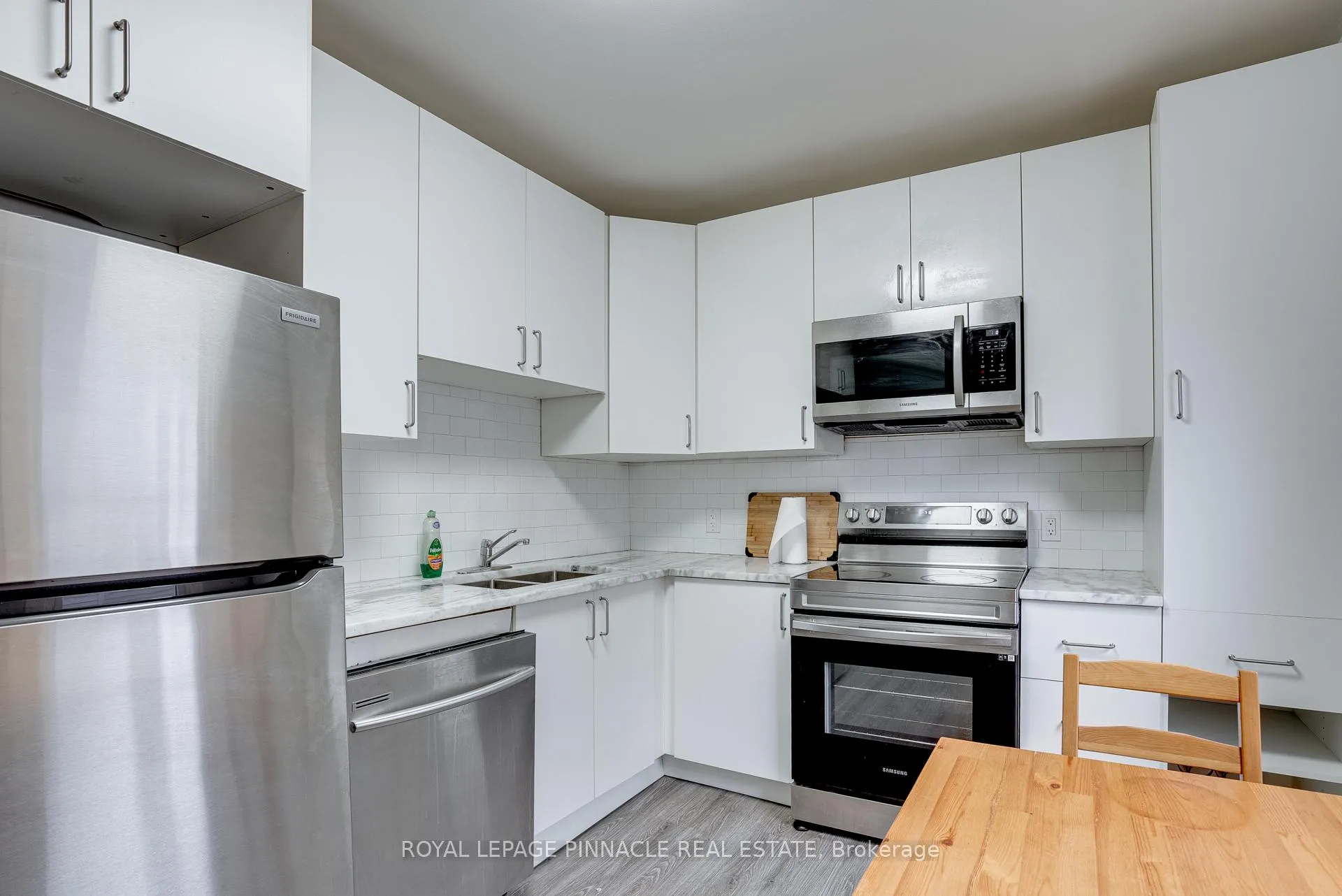 Photo 13 of 128 Geneva Street, St. Catharines, Downtown — HOMEH