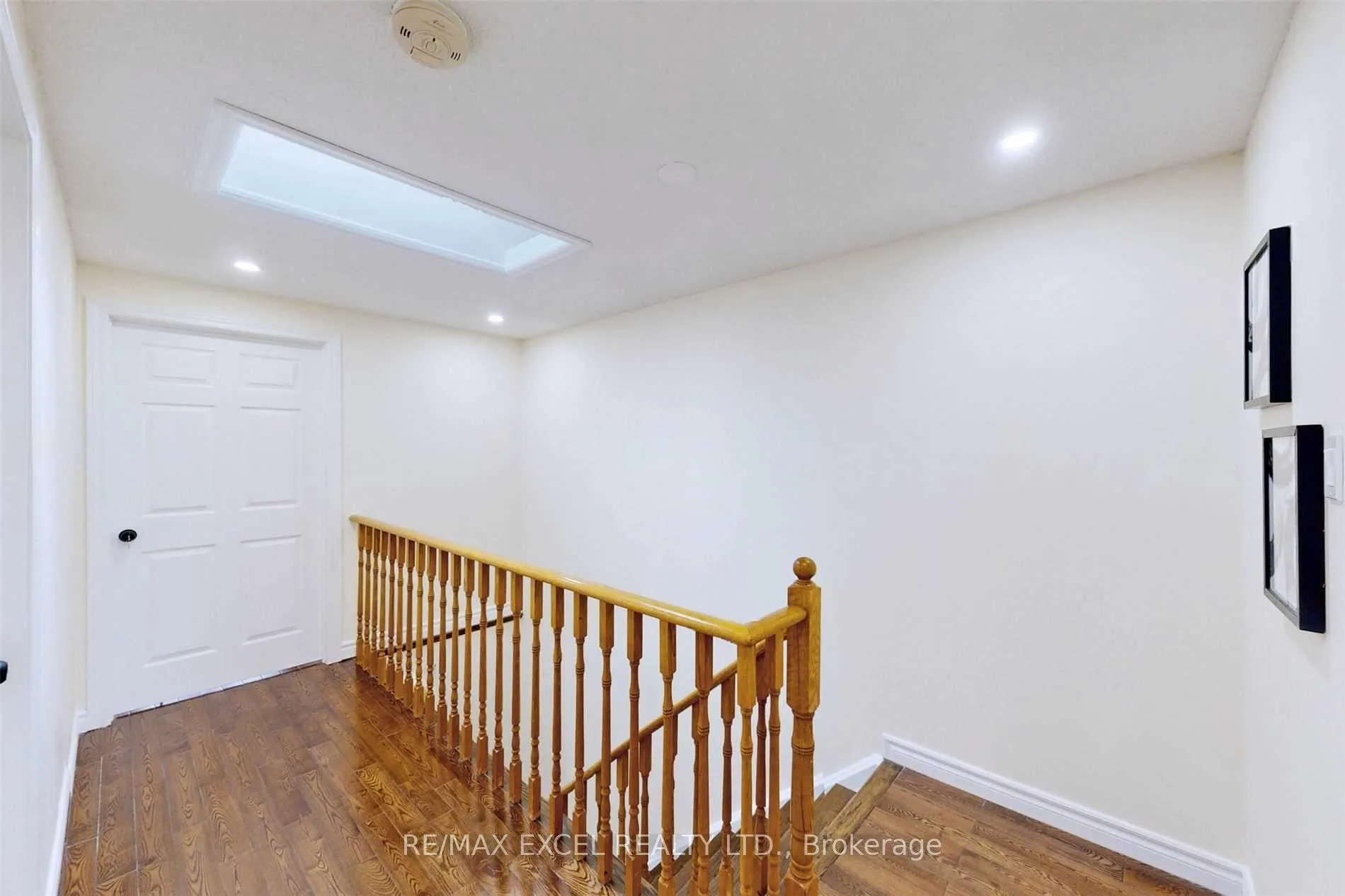 Photo 23 of 28 Karen Miles Crescent, Markham, Middlefield — HOMEH