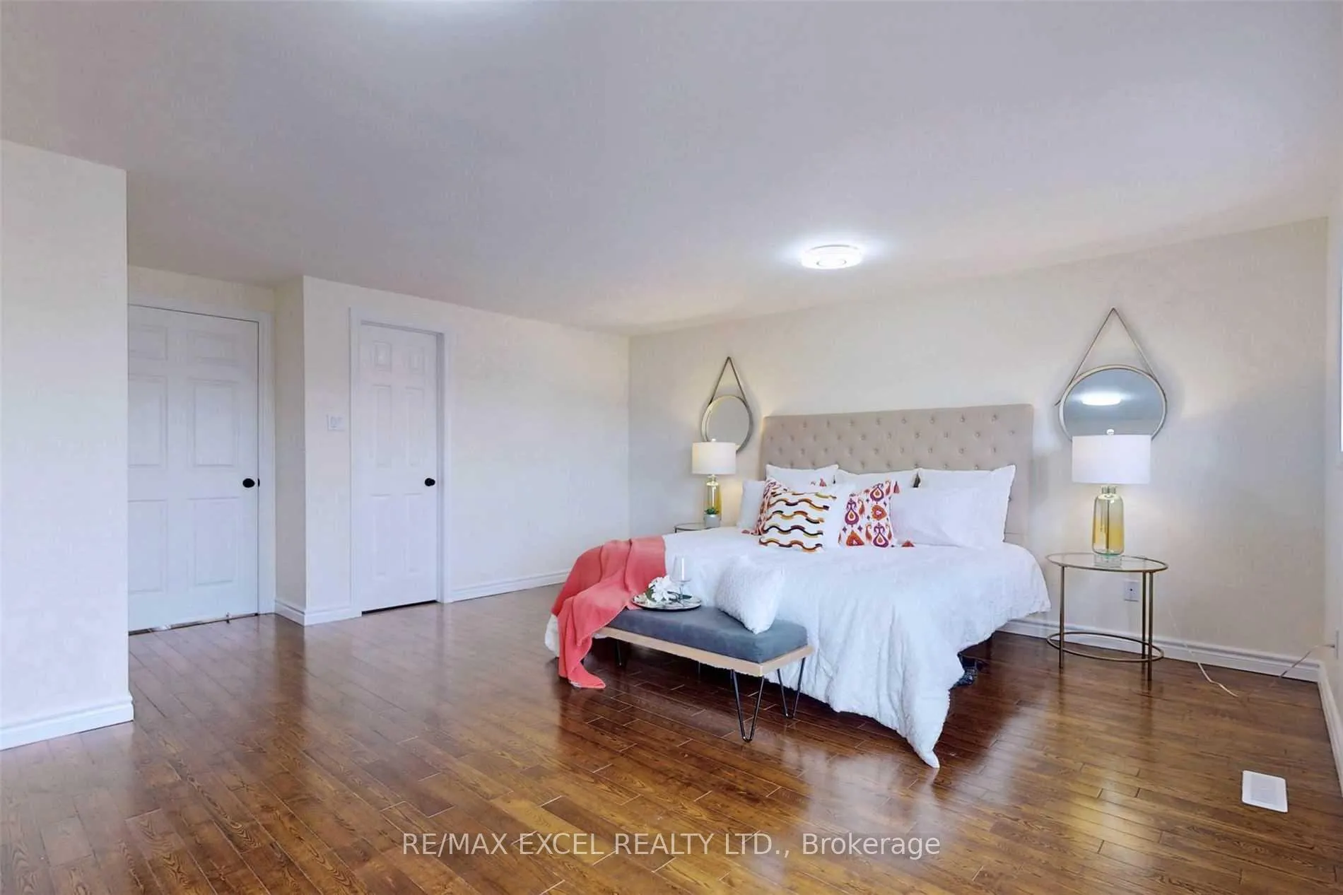 Photo 26 of 28 Karen Miles Crescent, Markham, Middlefield — HOMEH