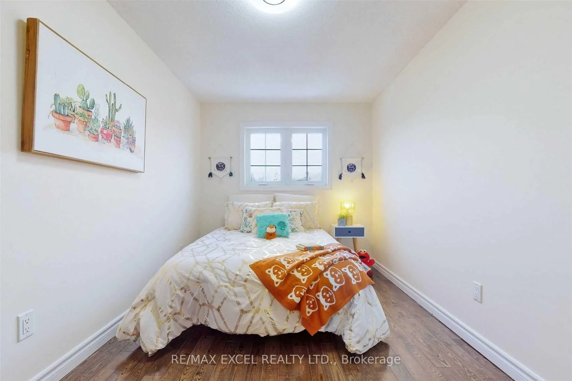 Photo 32 of 28 Karen Miles Crescent, Markham, Middlefield — HOMEH
