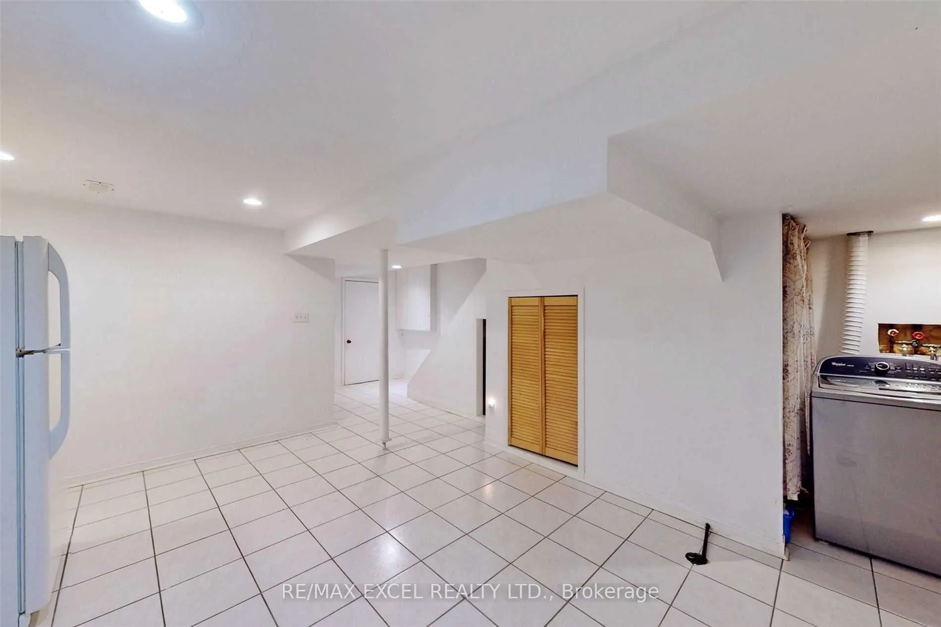 Photo 35 of 28 Karen Miles Crescent, Markham, Middlefield — HOMEH