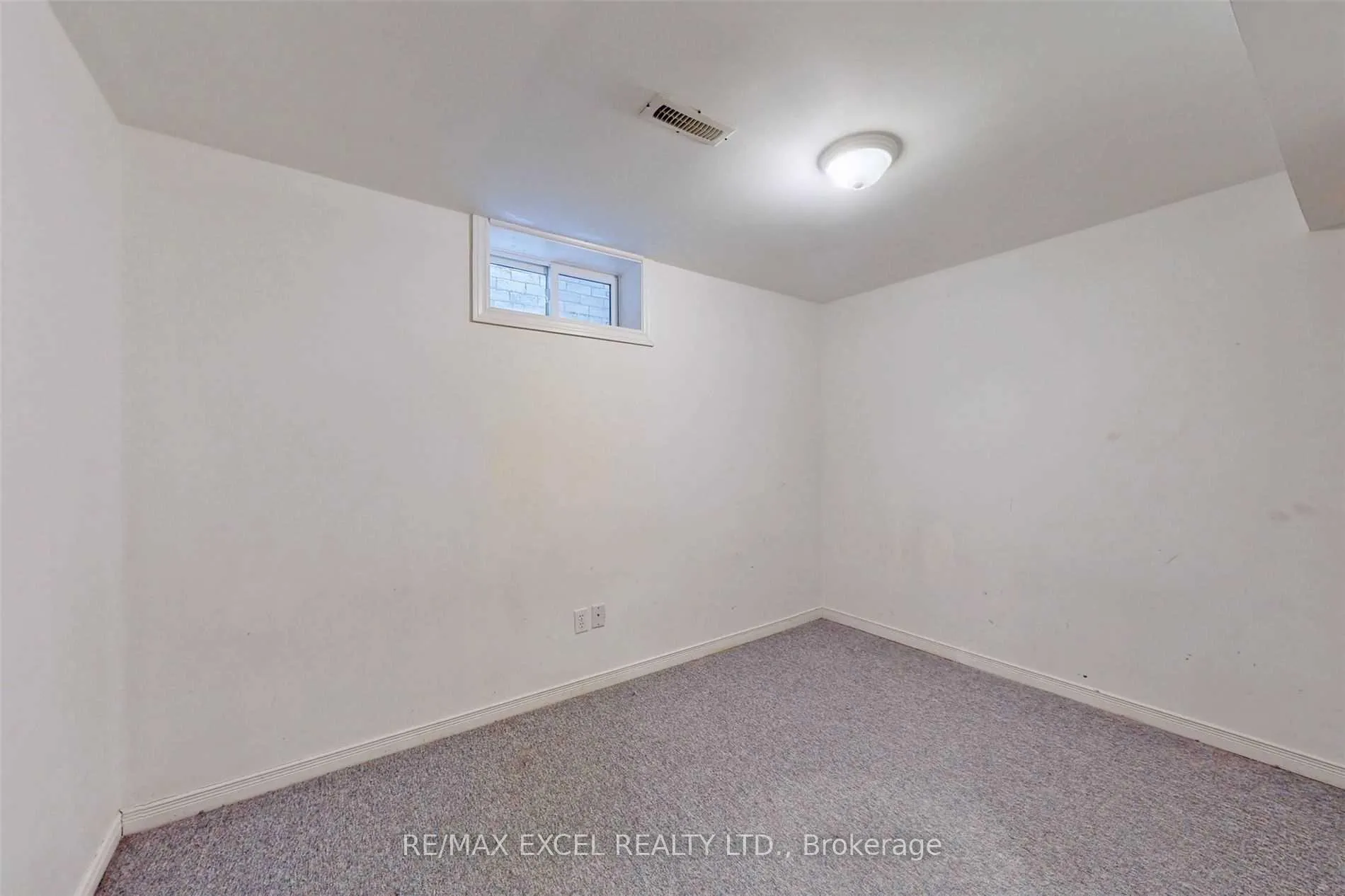 Photo 38 of 28 Karen Miles Crescent, Markham, Middlefield — HOMEH