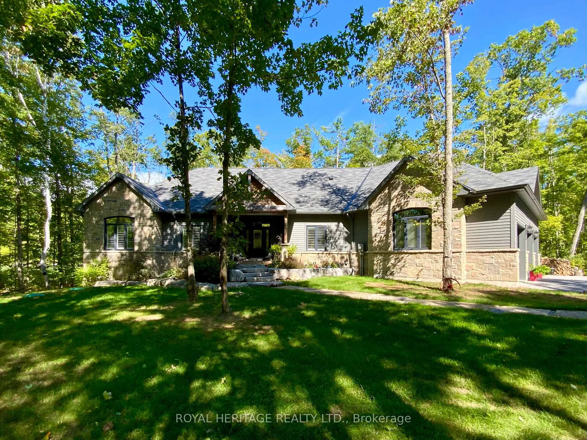 Photo 2 of 126 Mitchell Crescent, Trent Lakes — HOMEH