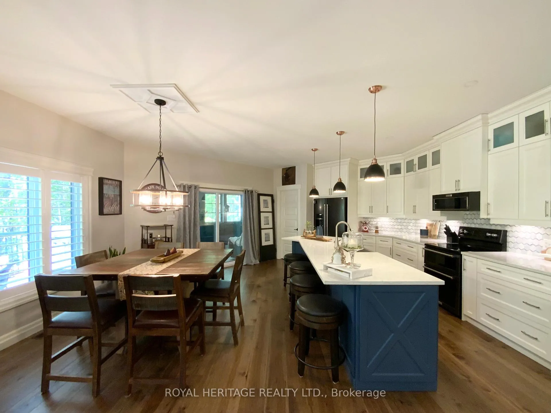 Photo 10 of 126 Mitchell Crescent, Trent Lakes — HOMEH