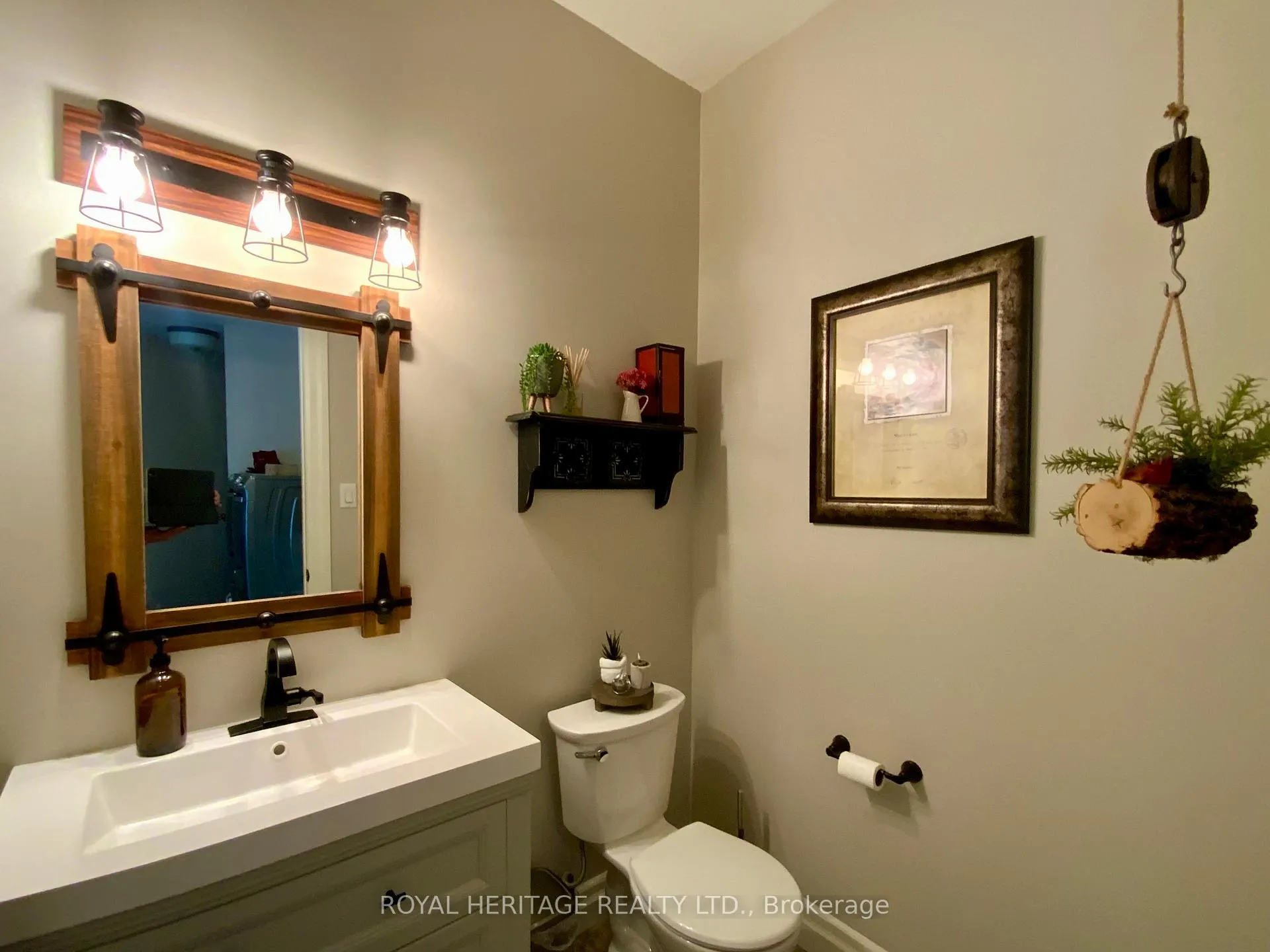 Photo 22 of 126 Mitchell Crescent, Trent Lakes — HOMEH