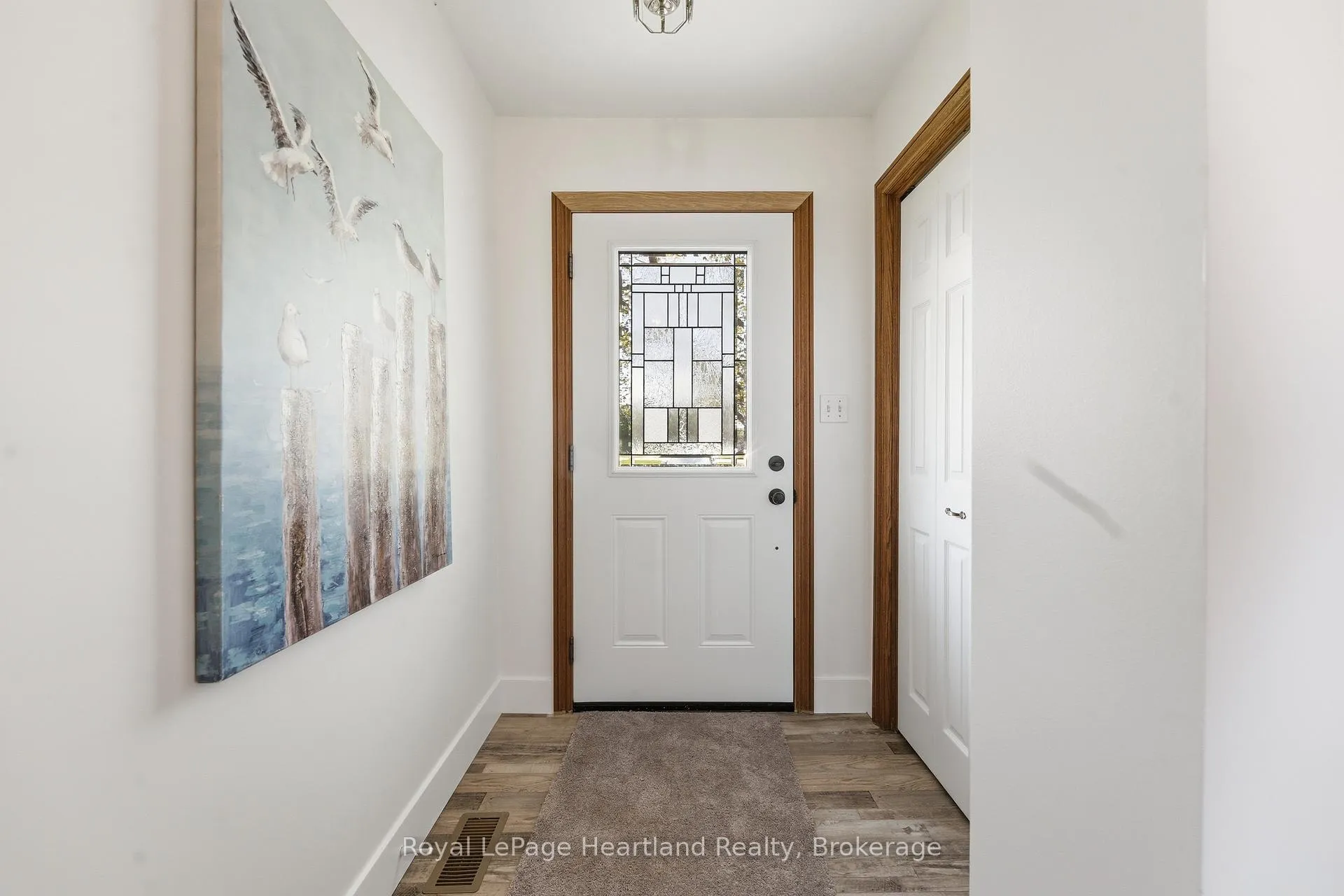 Photo 2 of 80157 Sharpes Creek Line, Central Huron, Goderich — HOMEH