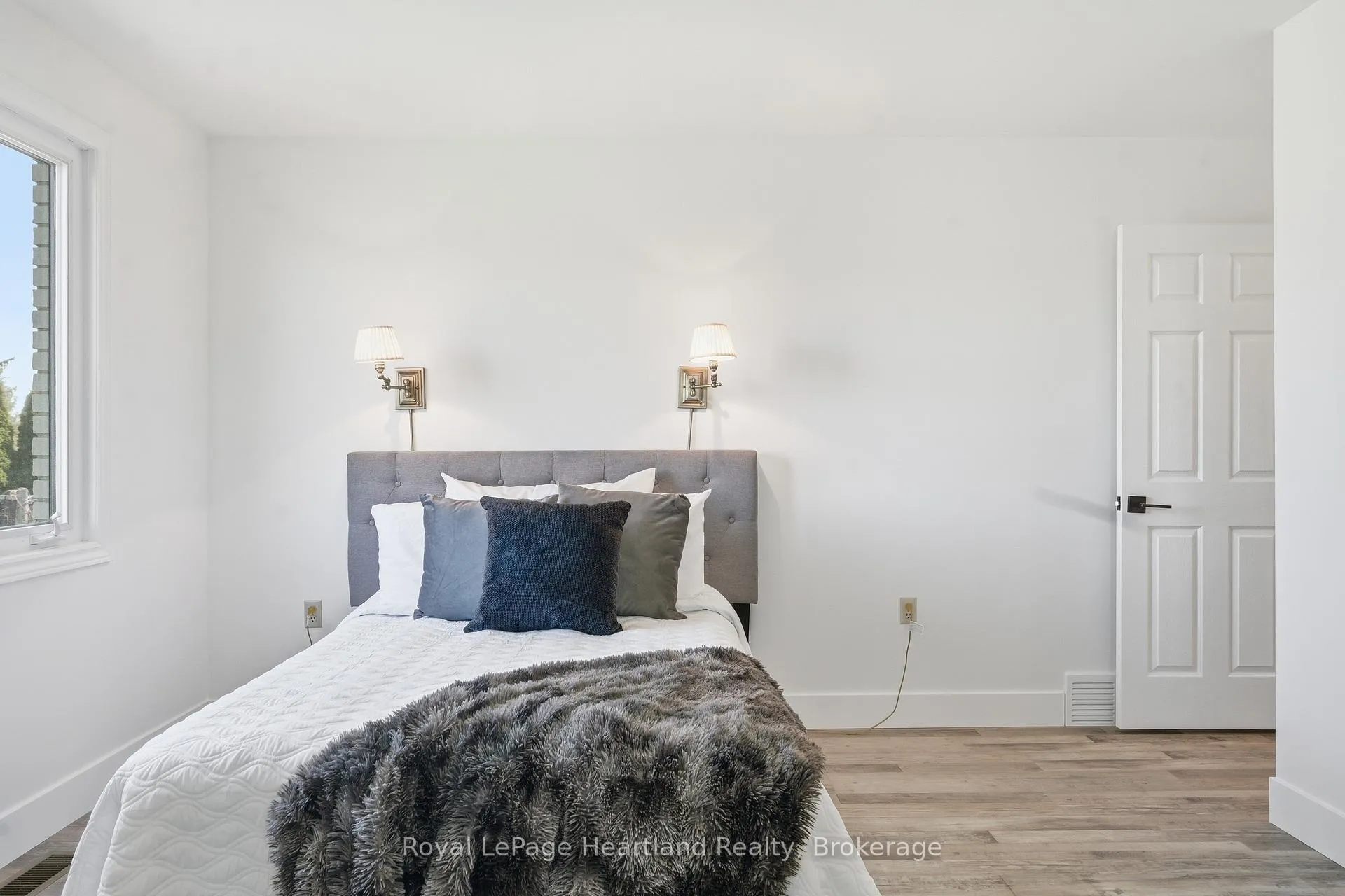 Photo 13 of 80157 Sharpes Creek Line, Central Huron, Goderich — HOMEH