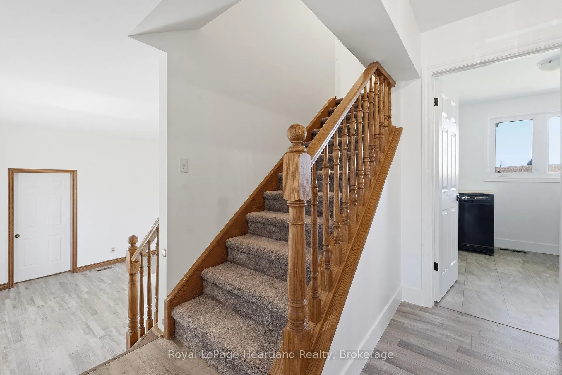 Photo 22 of 80157 Sharpes Creek Line, Central Huron, Goderich — HOMEH