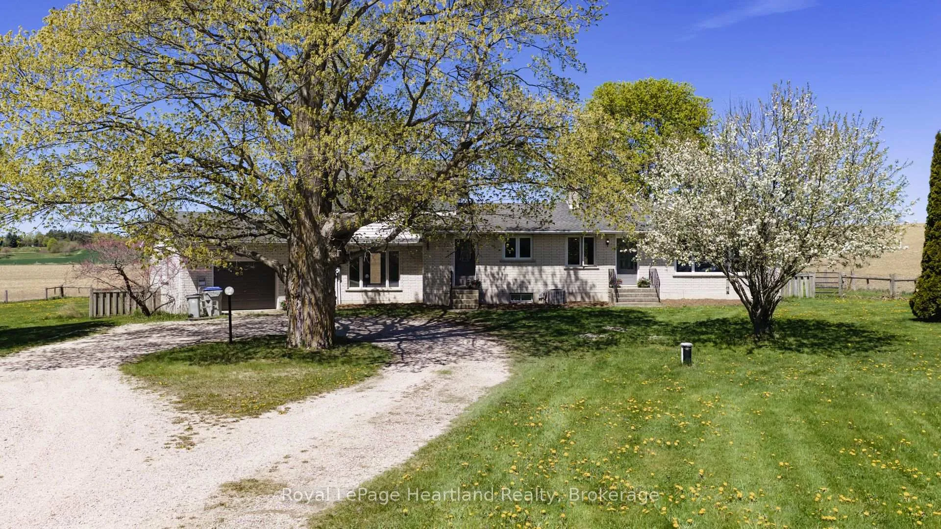 Photo 35 of 80157 Sharpes Creek Line, Central Huron, Goderich — HOMEH
