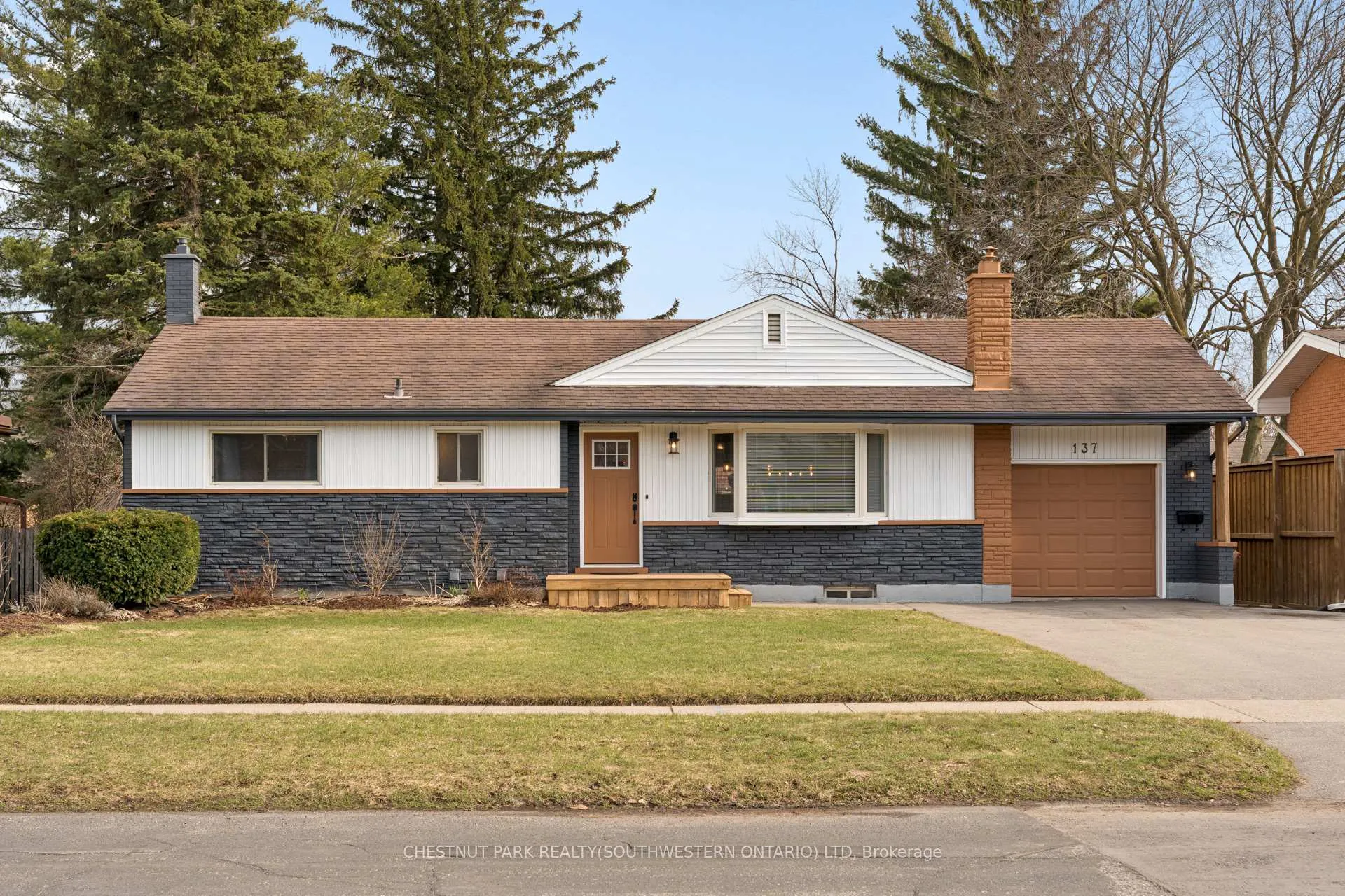 Photo 1 of 137 Donald Street, Kitchener — HOMEH