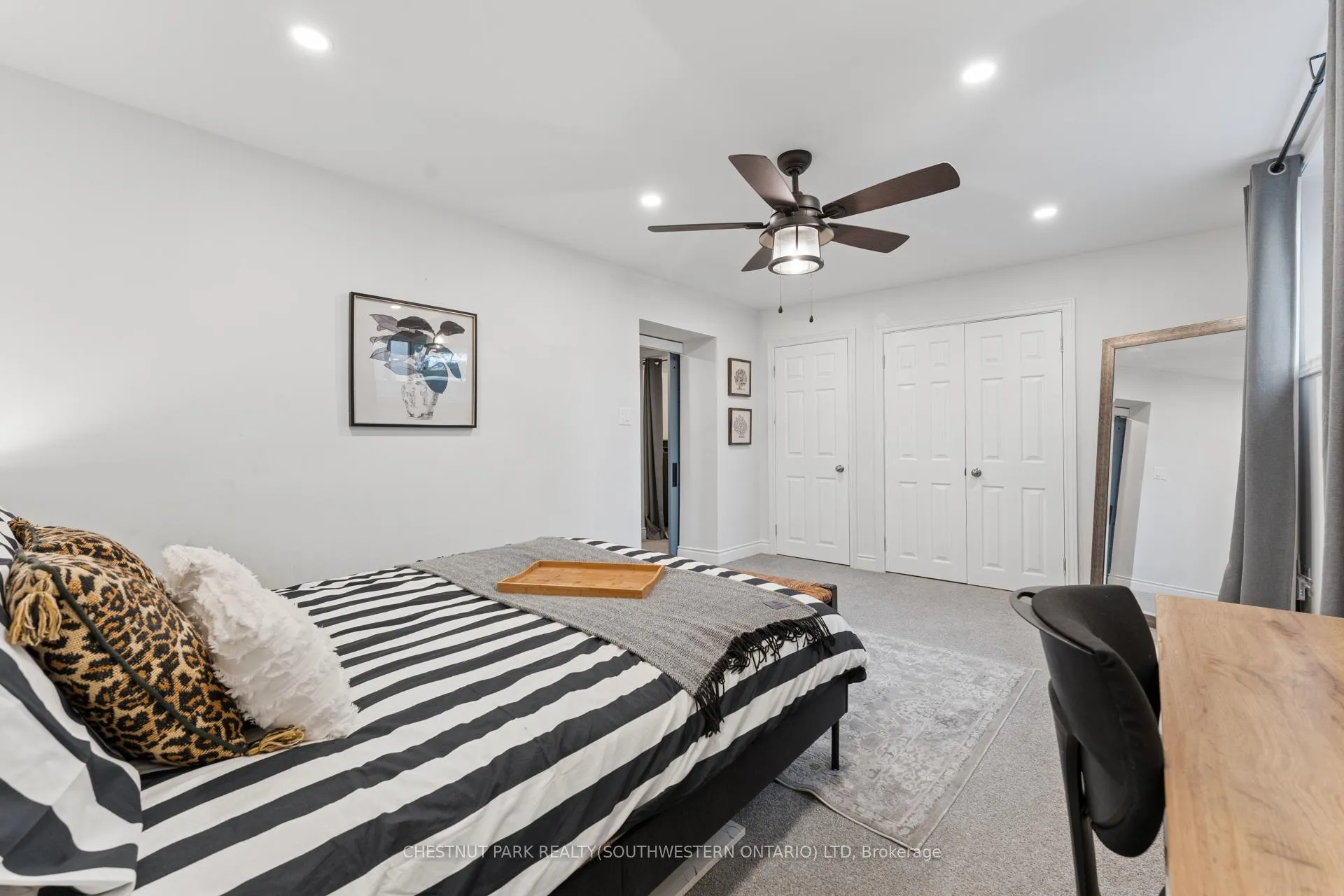 Photo 23 of 137 Donald Street, Kitchener — HOMEH