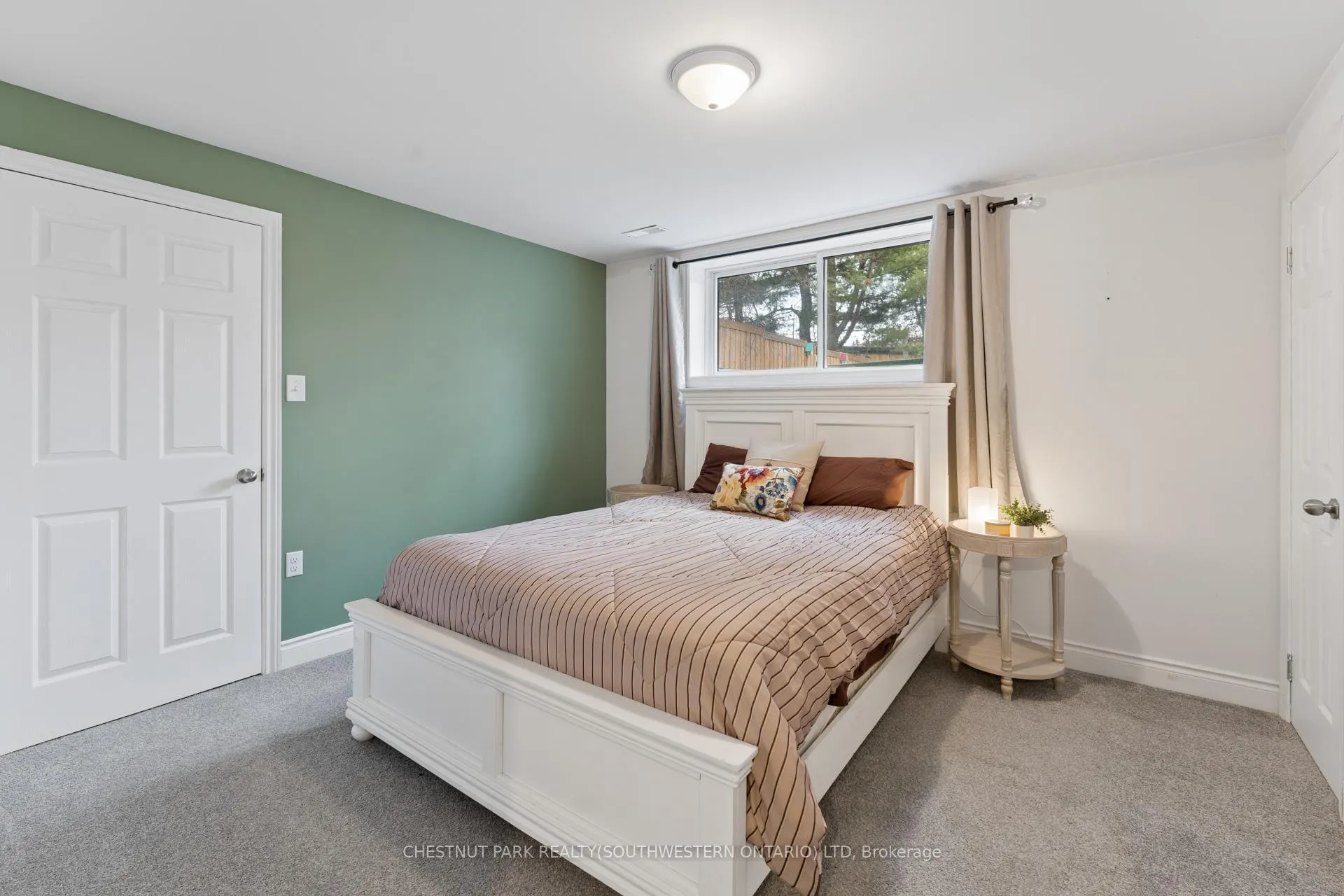 Photo 25 of 137 Donald Street, Kitchener — HOMEH