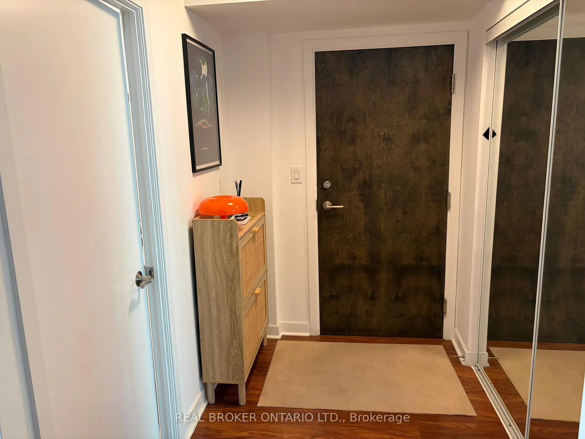 Photo 11 of Unit 1307, 33 Bay Street, Toronto, Waterfront Communities — HOMEH