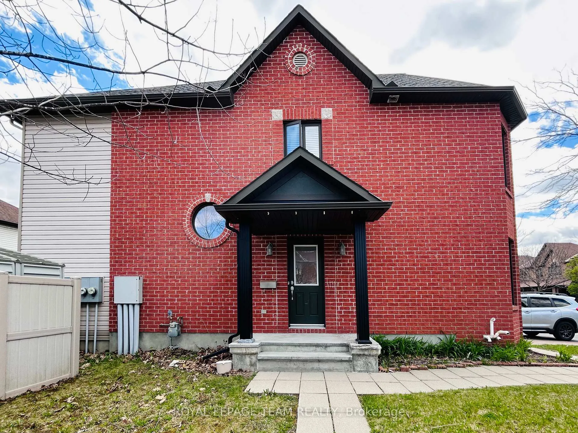 Photo 1 of 371 Balinroan Crescent, Ottawa, Barrhaven - Strandherd — HOMEH