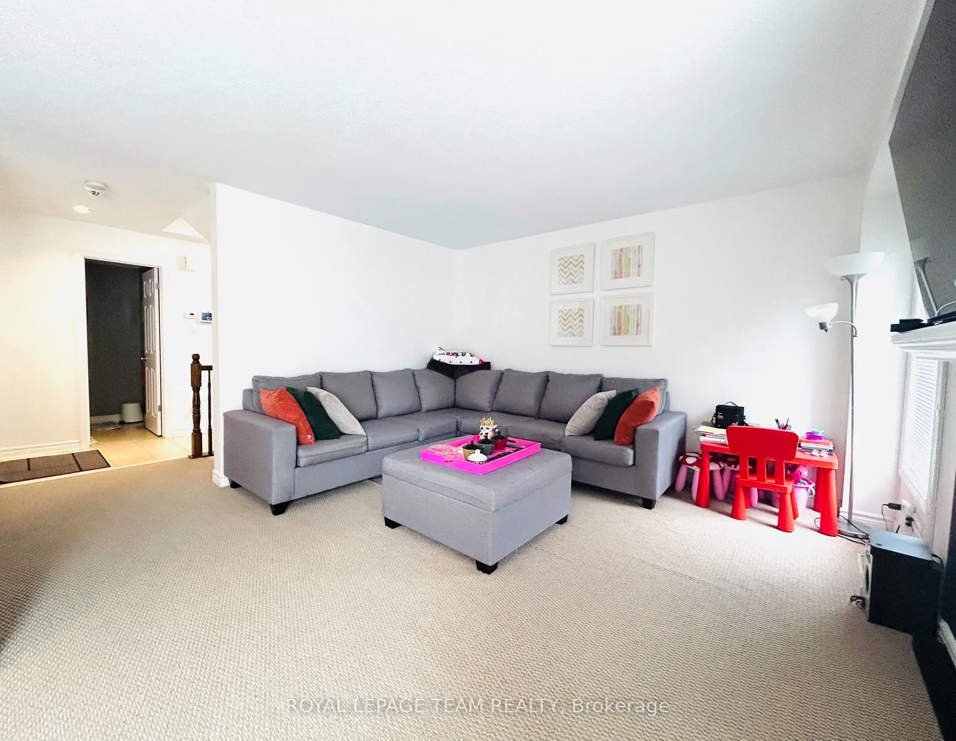 Photo 15 of 371 Balinroan Crescent, Ottawa, Barrhaven - Strandherd — HOMEH
