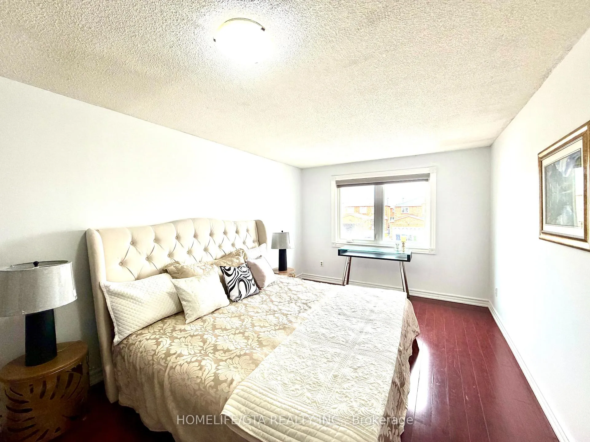 Photo 2 of 12 Grayson Crescent, Scarborough, Rouge — HOMEH