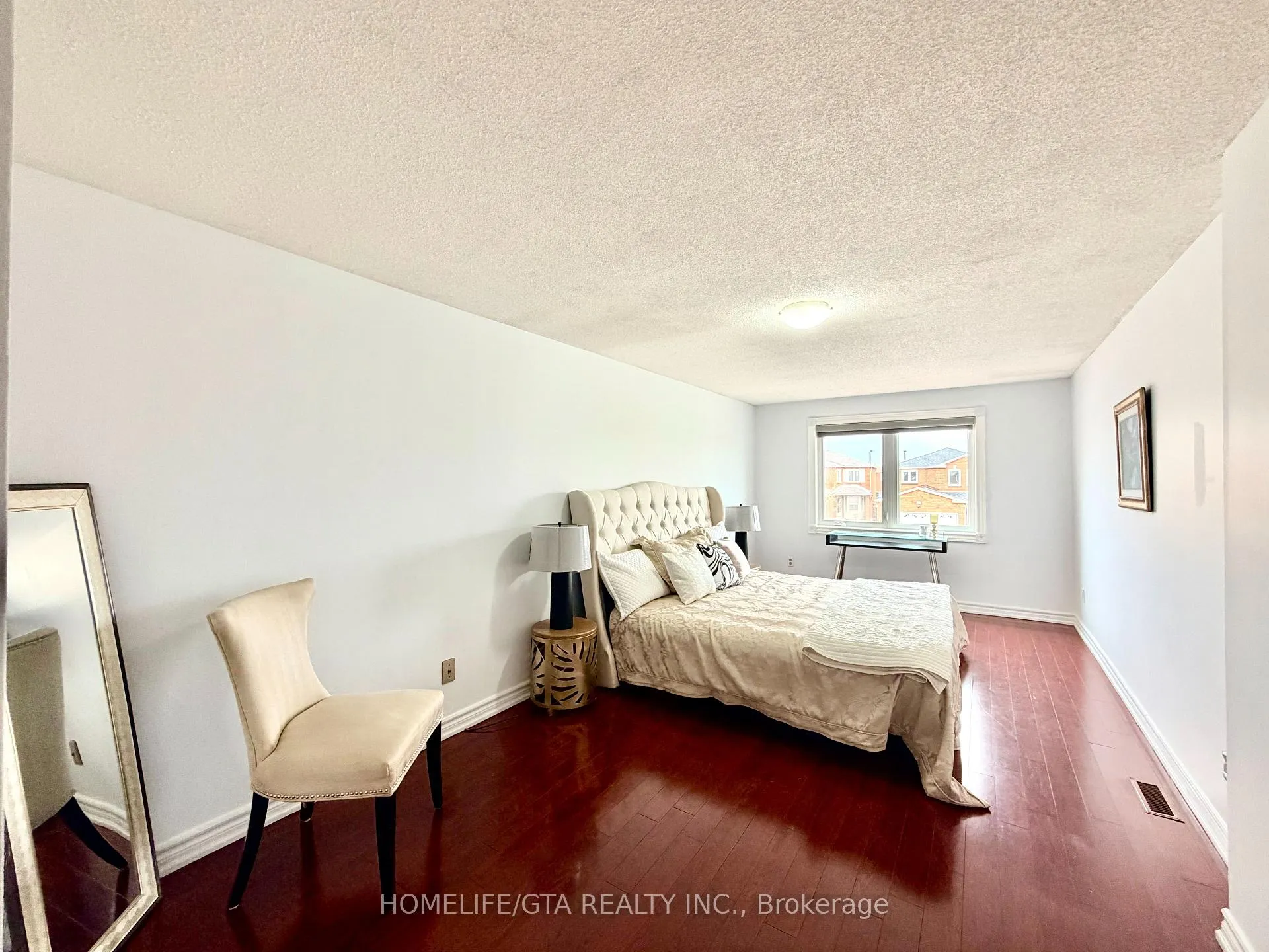 Photo 13 of 12 Grayson Crescent, Scarborough, Rouge — HOMEH