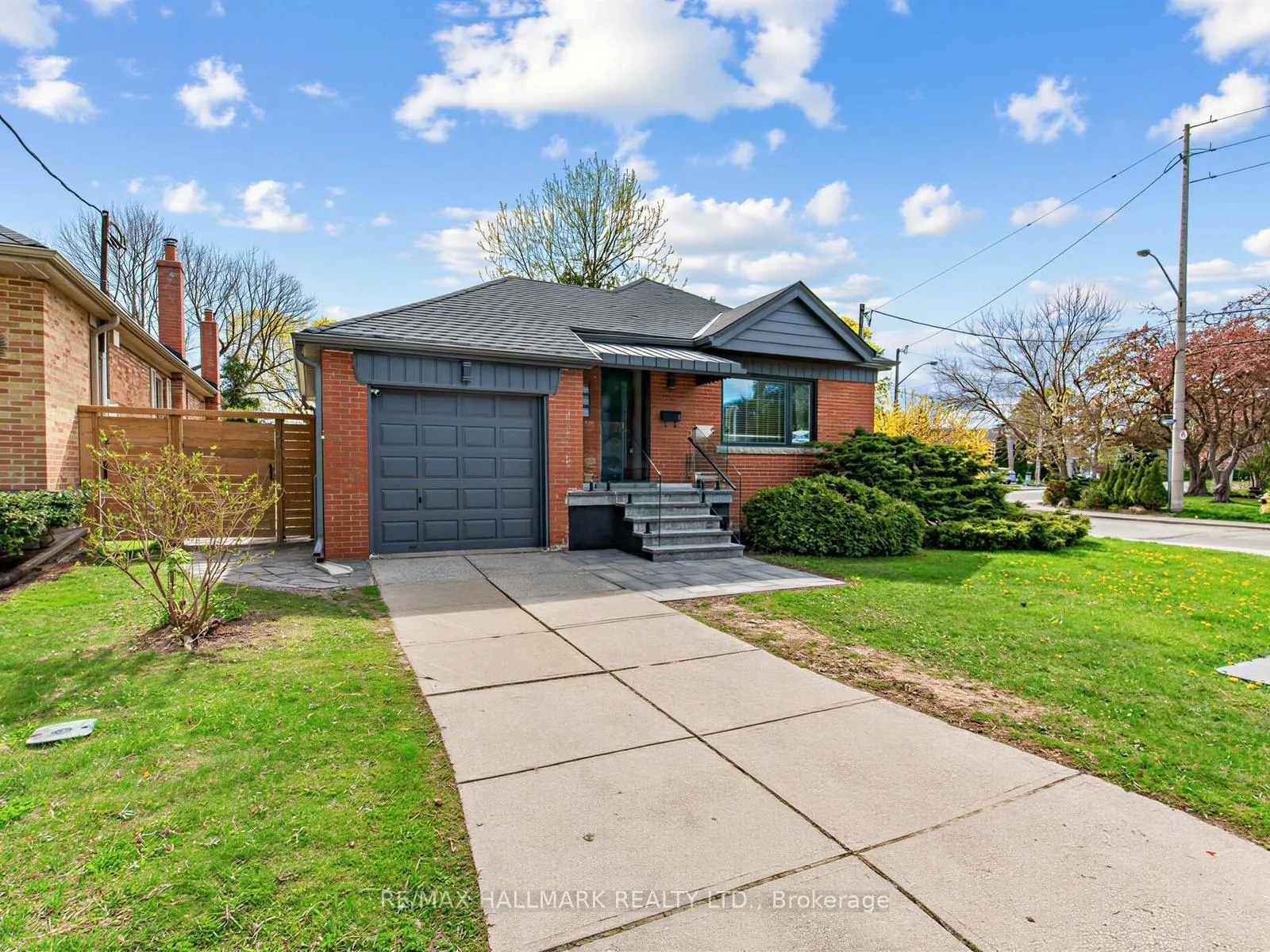 Photo 1 of 1 Ferncliff Court, Toronto, O'Connor-Parkview — HOMEH