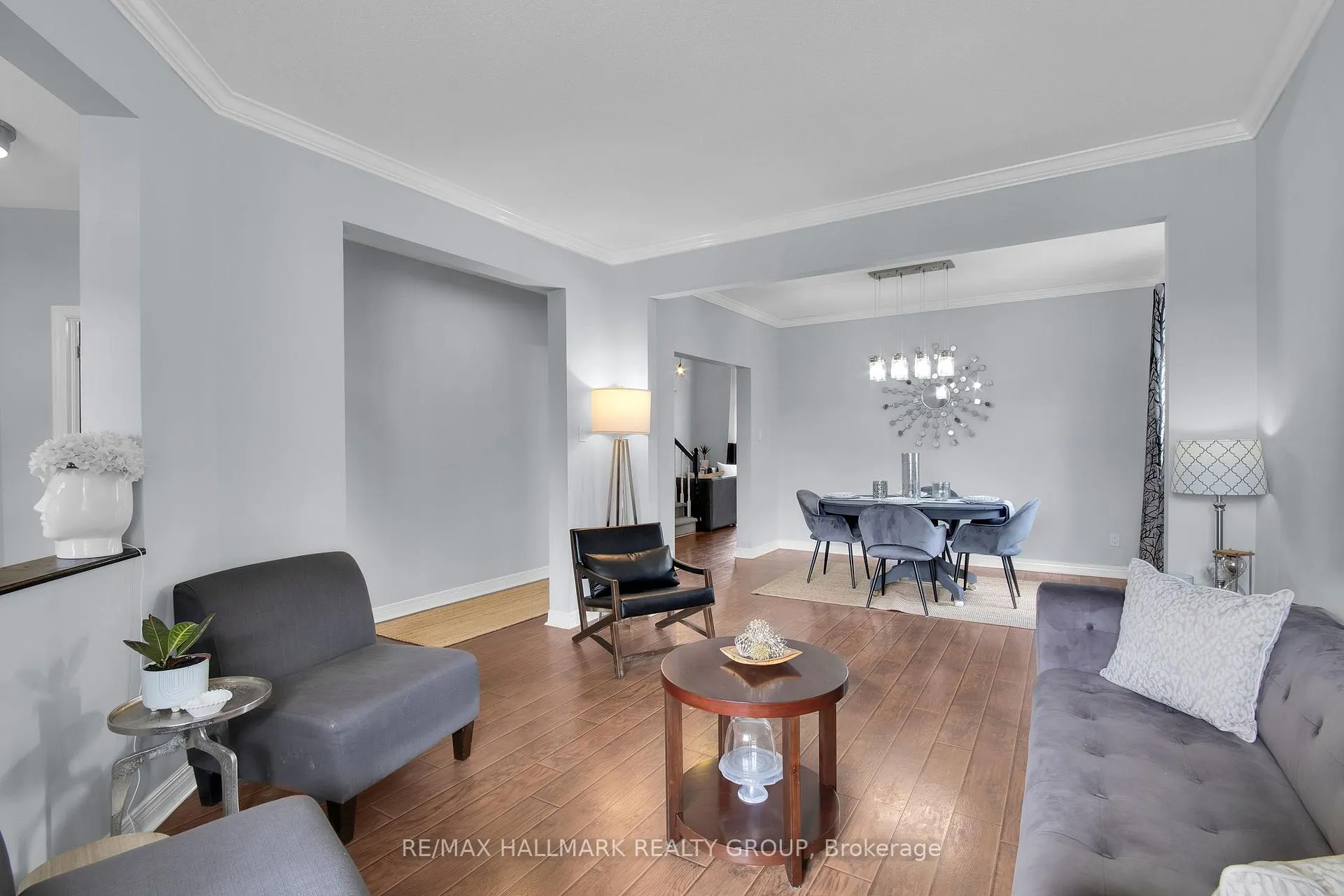 Photo 19 of 4362 Rainforest Drive, Ottawa, Riverside South/Gloucester Glen — HOMEH