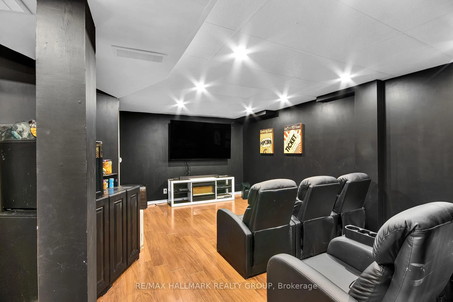 Photo 35 of 4362 Rainforest Drive, Ottawa, Riverside South/Gloucester Glen — HOMEH