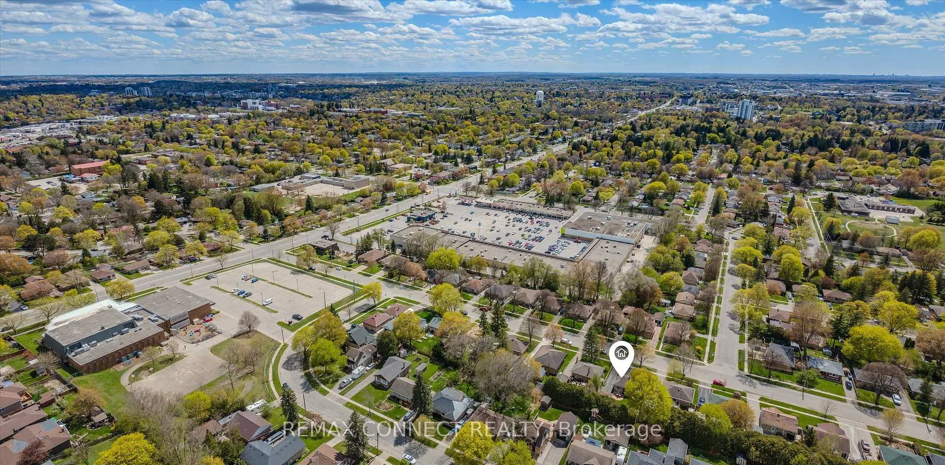 Photo 7 of 59 Knightswood Boulevard, Guelph, Riverside Park — HOMEH
