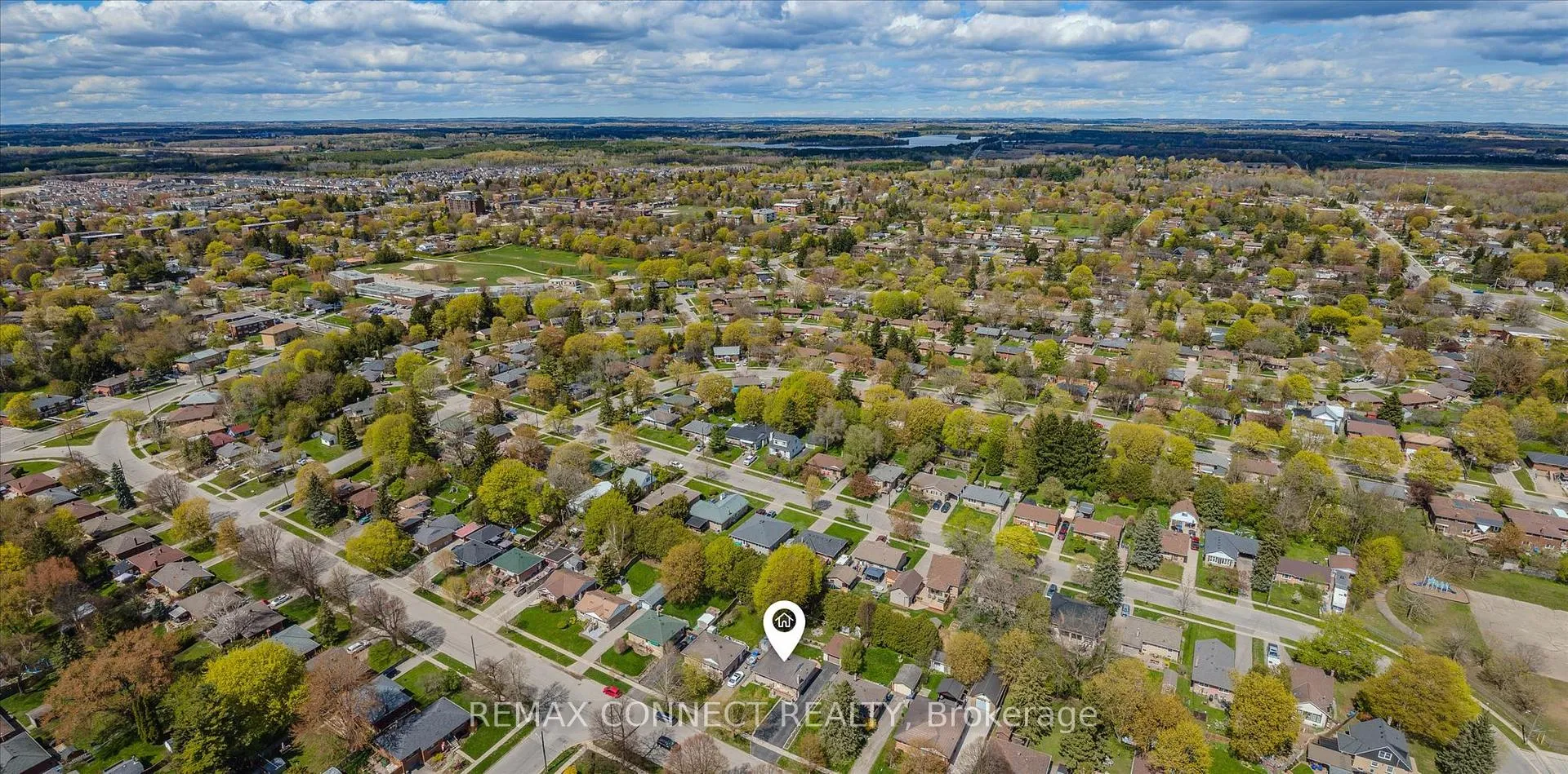 Photo 9 of 59 Knightswood Boulevard, Guelph, Riverside Park — HOMEH