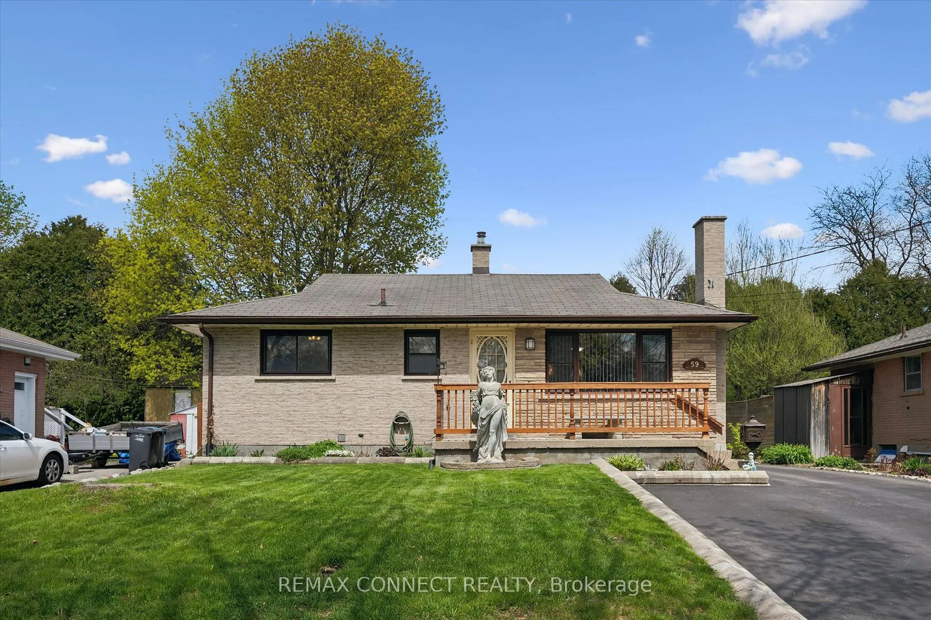 Photo 10 of 59 Knightswood Boulevard, Guelph, Riverside Park — HOMEH
