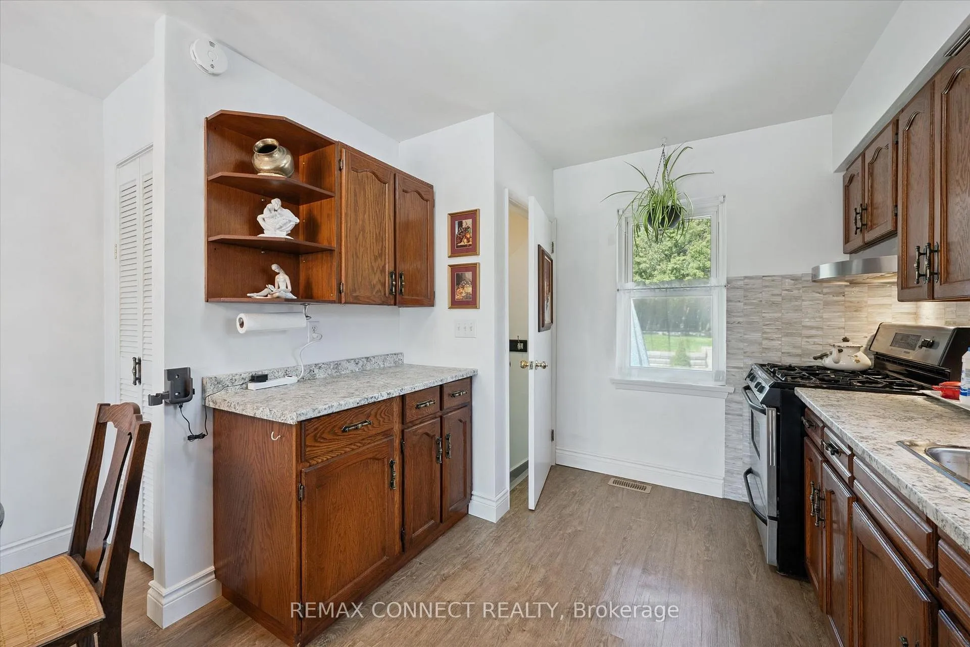 Photo 18 of 59 Knightswood Boulevard, Guelph, Riverside Park — HOMEH