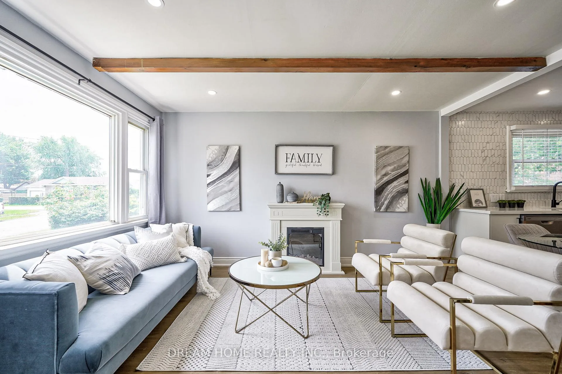 Photo 5 of 31 Warren Road, St. Catharines, Secord Woods — HOMEH
