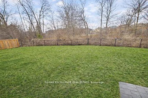 Photo 13 of 10 Pennine Drive, Whitby, Rural Whitby — HOMEH