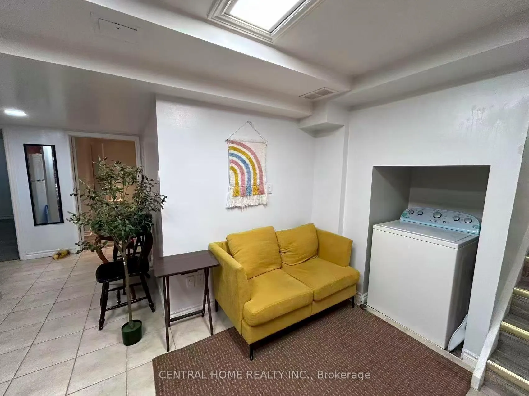 Photo 2 of Unit Bsmt, 25 Eastvale Drive, Markham, Cedarwood — HOMEH
