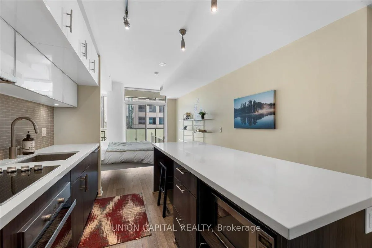 Photo 3 of Unit 2803, 8 Mercer Street, Toronto, Waterfront Communities — HOMEH