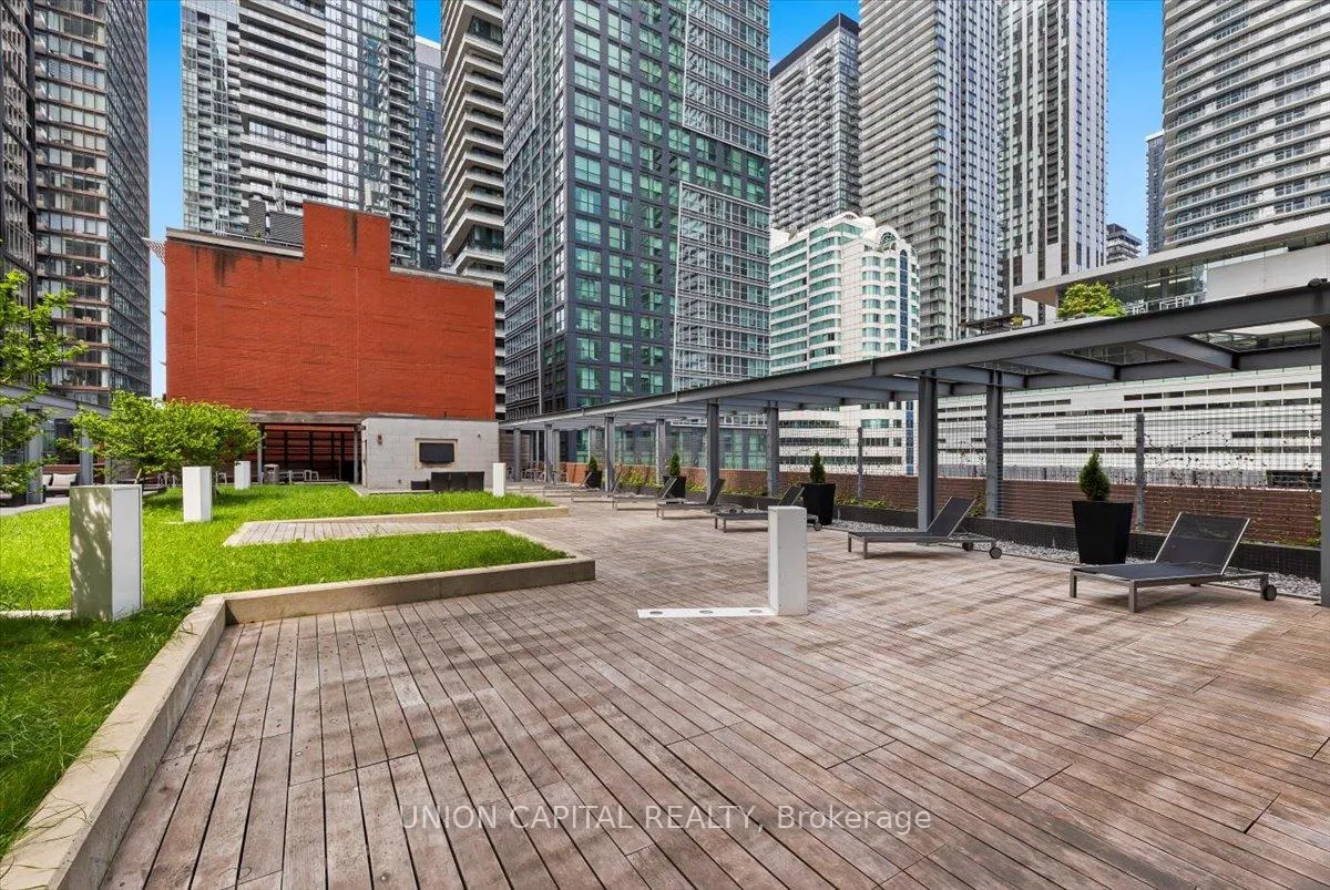 Photo 21 of Unit 2803, 8 Mercer Street, Toronto, Waterfront Communities — HOMEH