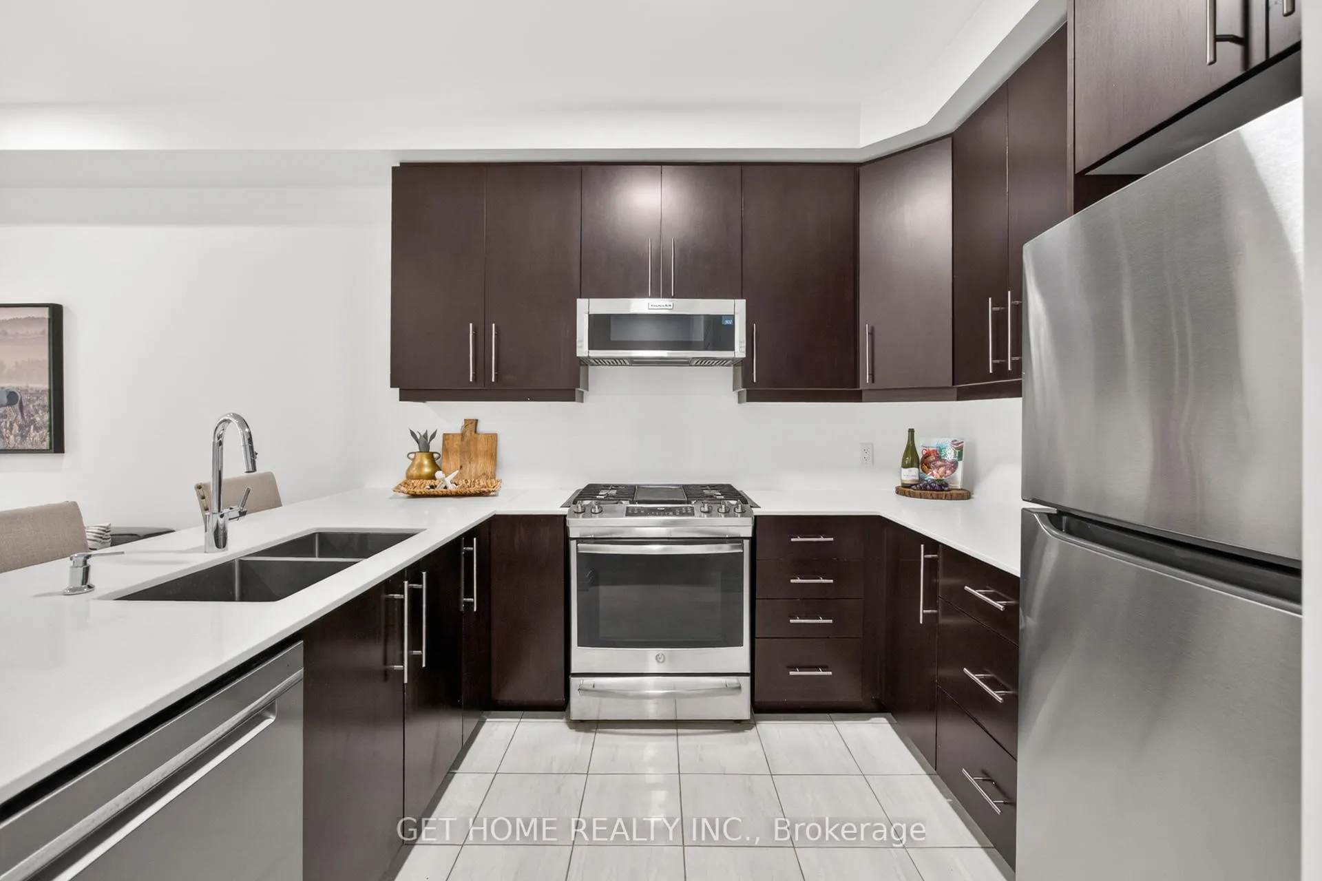 Photo 17 of Unit 140, 30 Times Square Boulevard, Hamilton, Stoney Creek Mountain — HOMEH