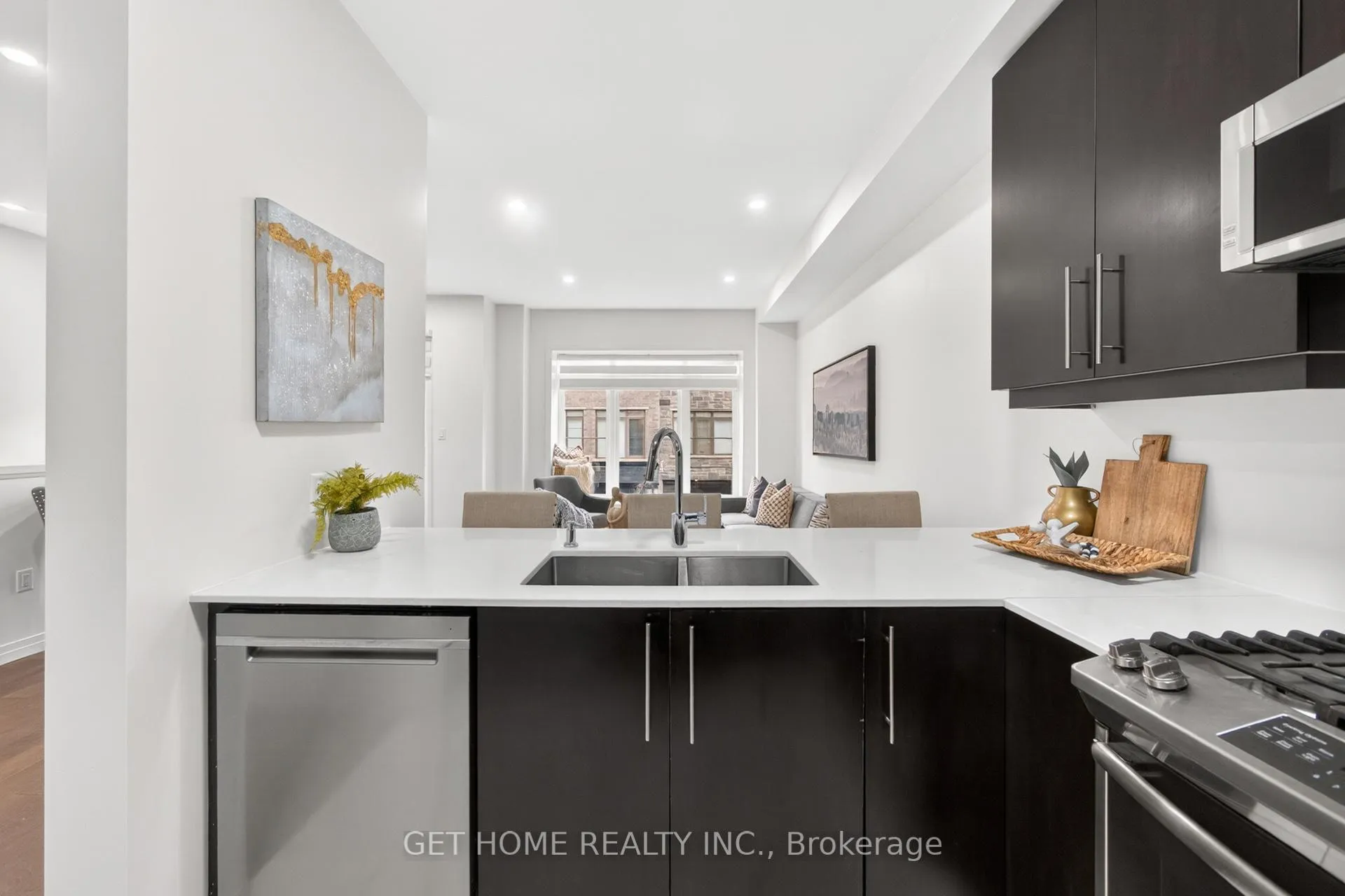 Photo 18 of Unit 140, 30 Times Square Boulevard, Hamilton, Stoney Creek Mountain — HOMEH