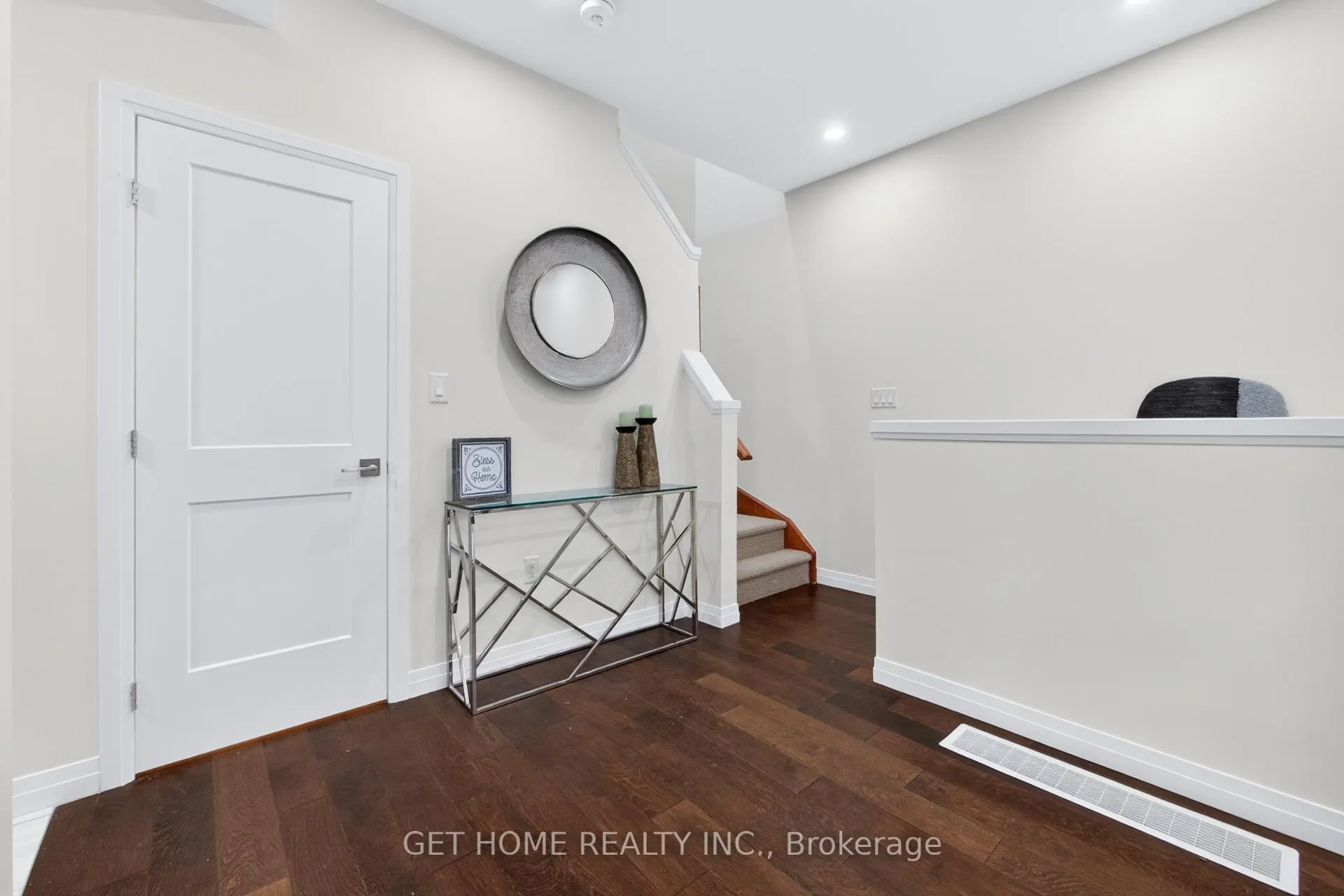 Photo 19 of Unit 140, 30 Times Square Boulevard, Hamilton, Stoney Creek Mountain — HOMEH