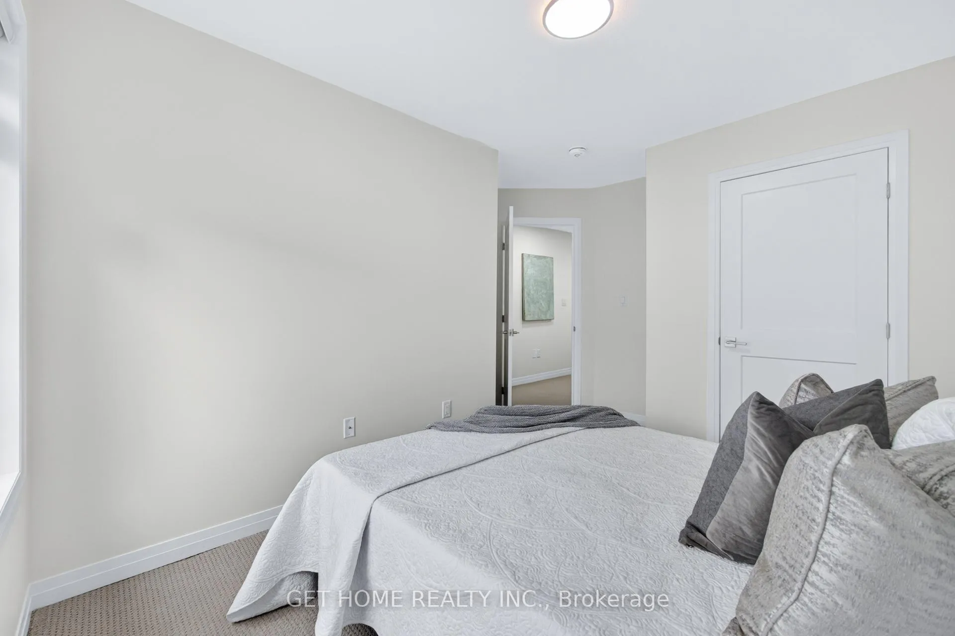 Photo 30 of Unit 140, 30 Times Square Boulevard, Hamilton, Stoney Creek Mountain — HOMEH