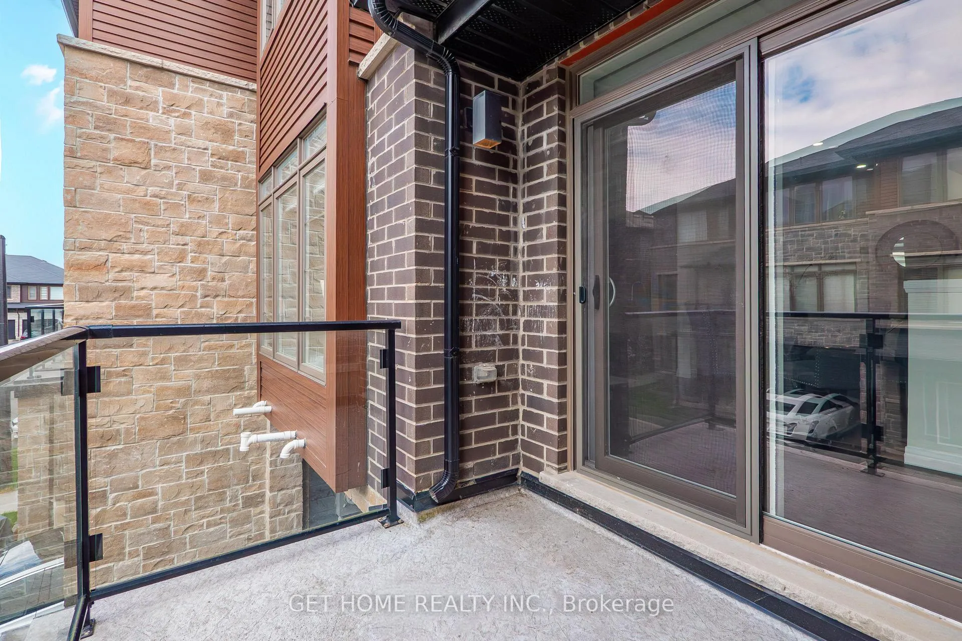 Photo 36 of Unit 140, 30 Times Square Boulevard, Hamilton, Stoney Creek Mountain — HOMEH