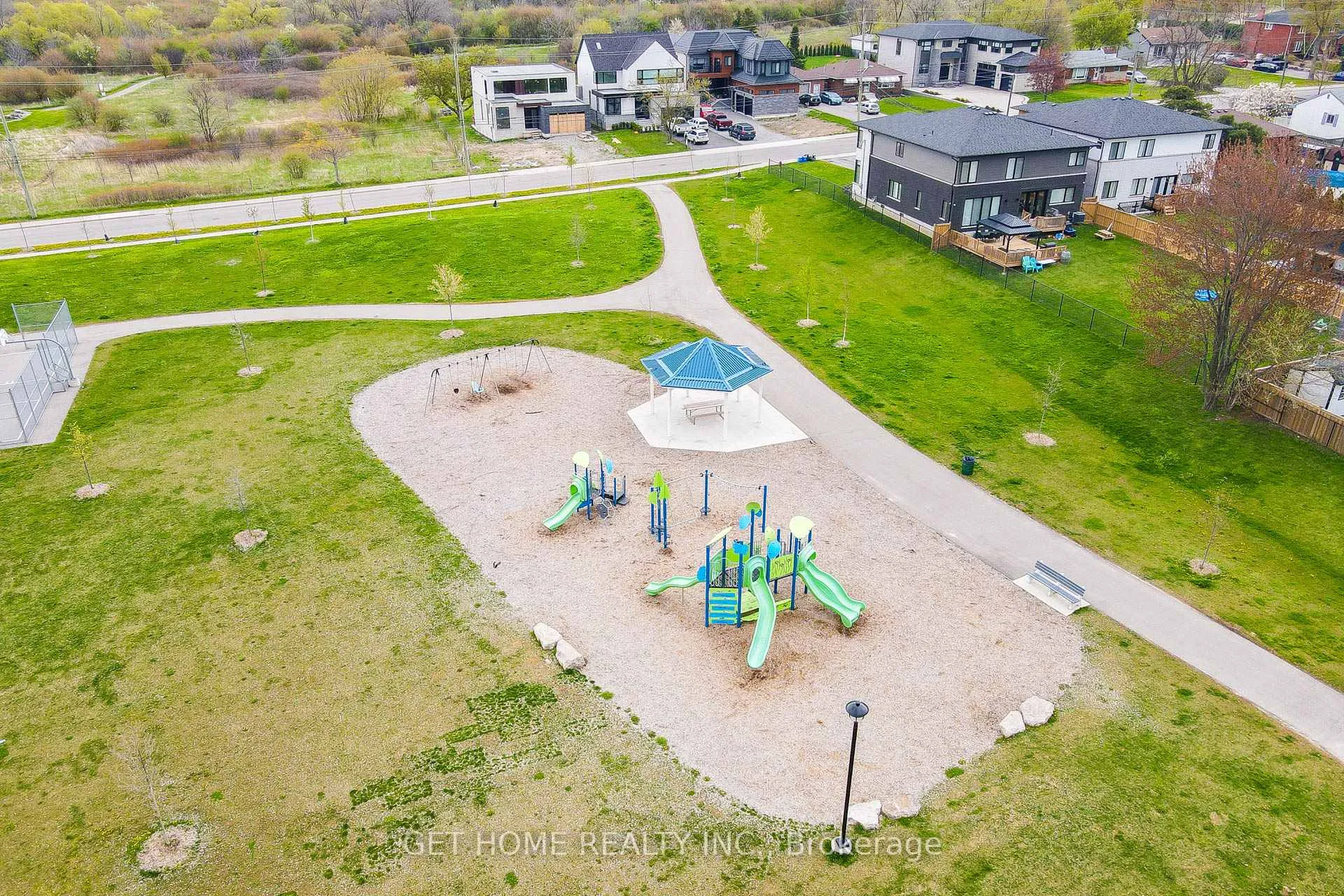 Photo 45 of Unit 140, 30 Times Square Boulevard, Hamilton, Stoney Creek Mountain — HOMEH