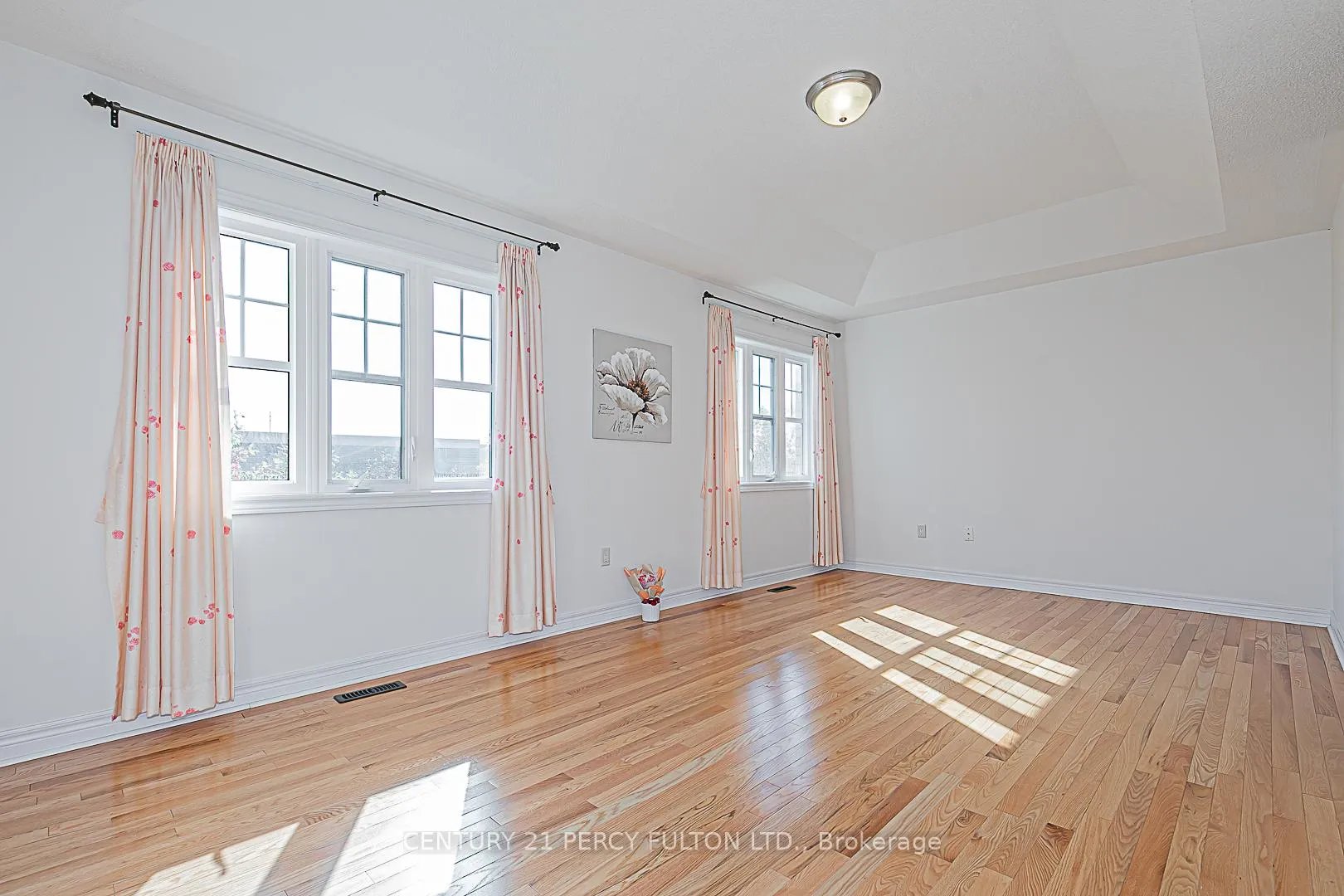 Photo 19 of 23 Princess Diana Drive, Markham, Cathedraltown — HOMEH