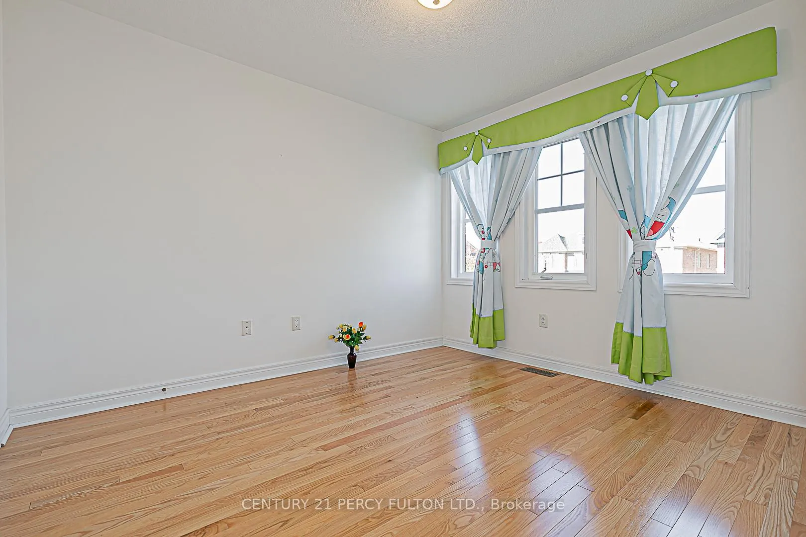 Photo 24 of 23 Princess Diana Drive, Markham, Cathedraltown — HOMEH