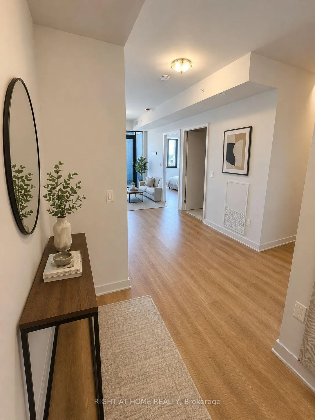Photo 3 of Unit 2311, 2920 Highway 7 Road, Vaughan, Concord — HOMEH