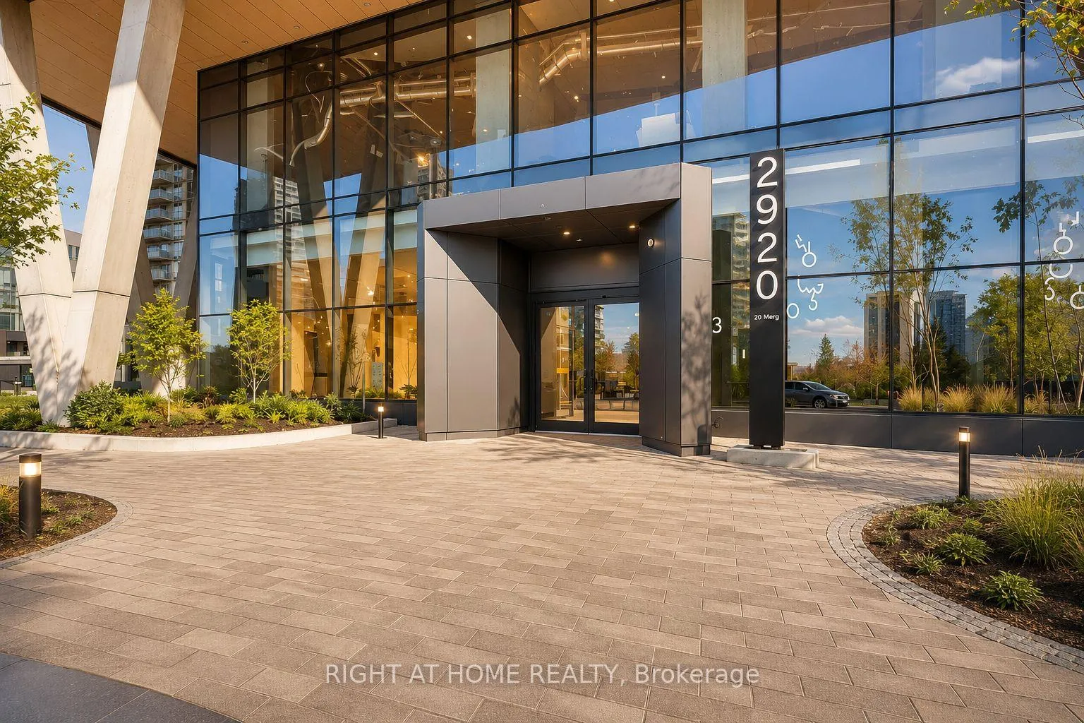 Photo 10 of Unit 2311, 2920 Highway 7 Road, Vaughan, Concord — HOMEH