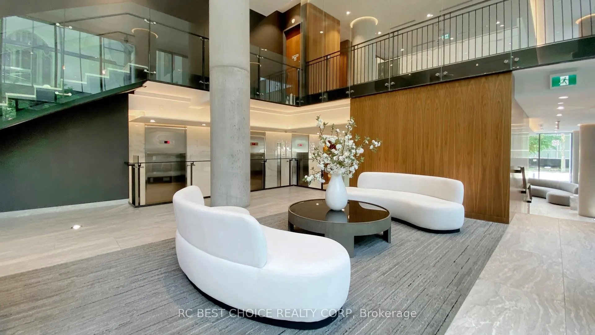 Photo 3 of Unit 1809, 99 Foxbar Road, Toronto, Yonge-St. Clair — HOMEH