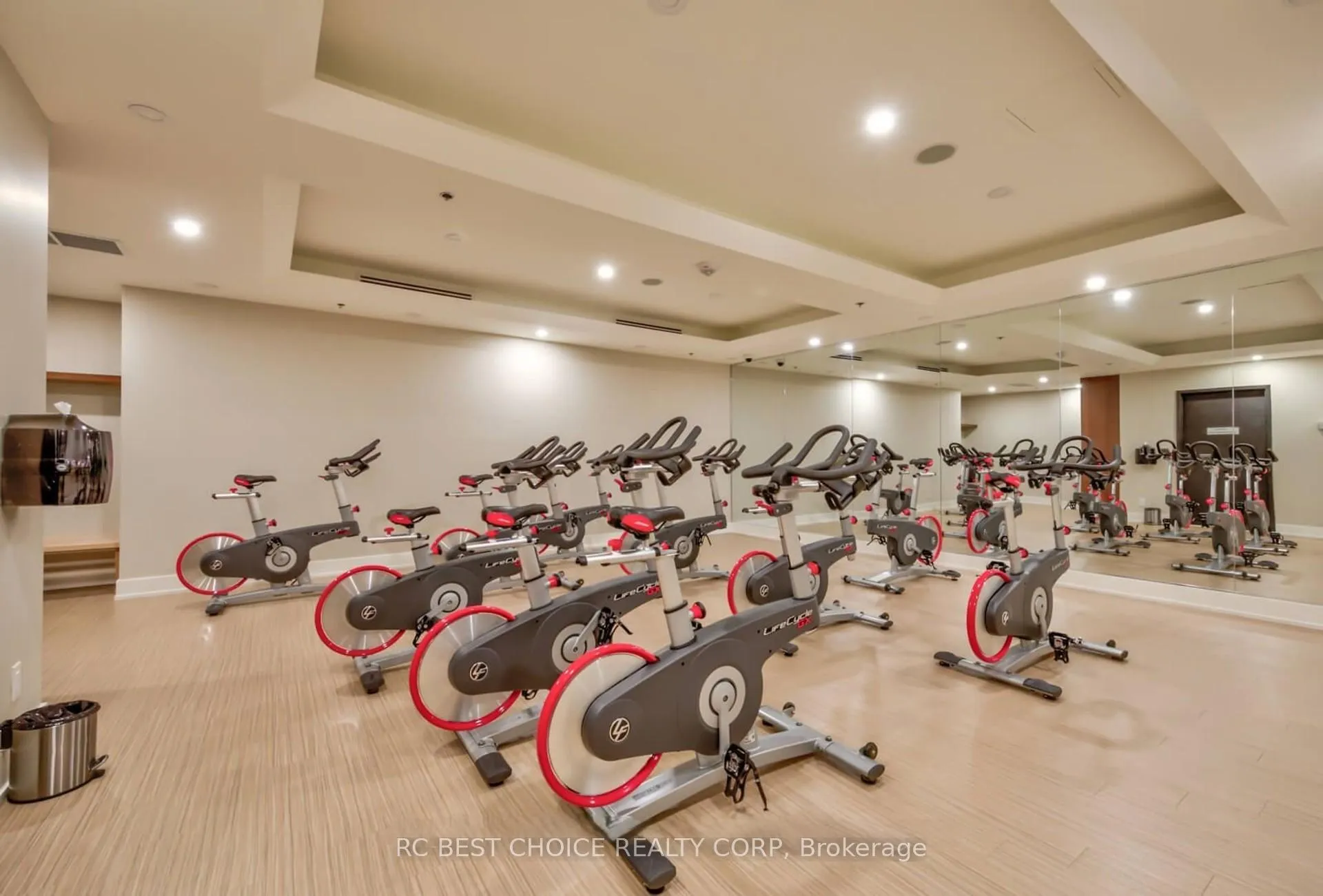 Photo 19 of Unit 1809, 99 Foxbar Road, Toronto, Yonge-St. Clair — HOMEH
