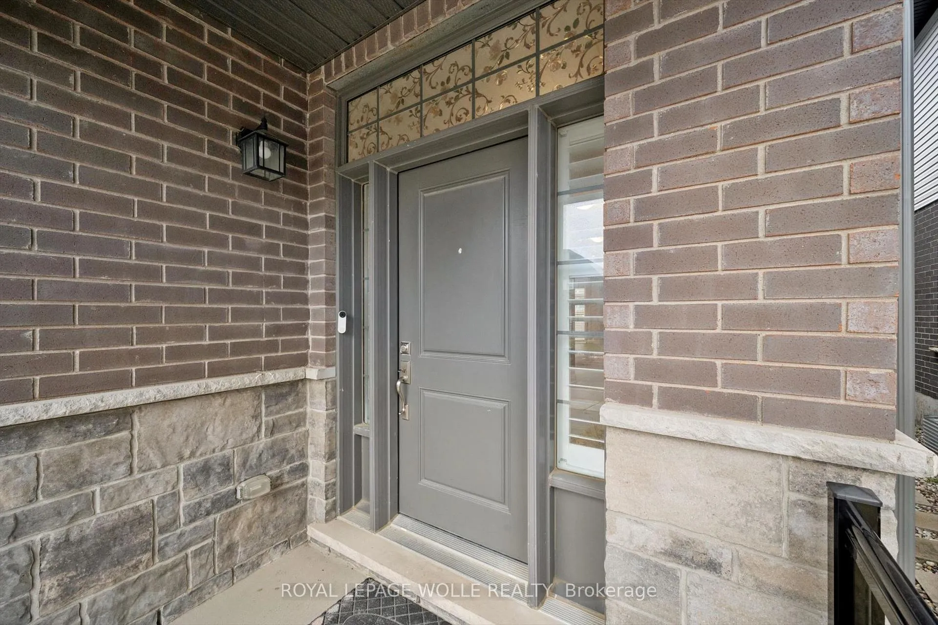 Photo 5 of 643 Wild Rye Street, Waterloo — HOMEH