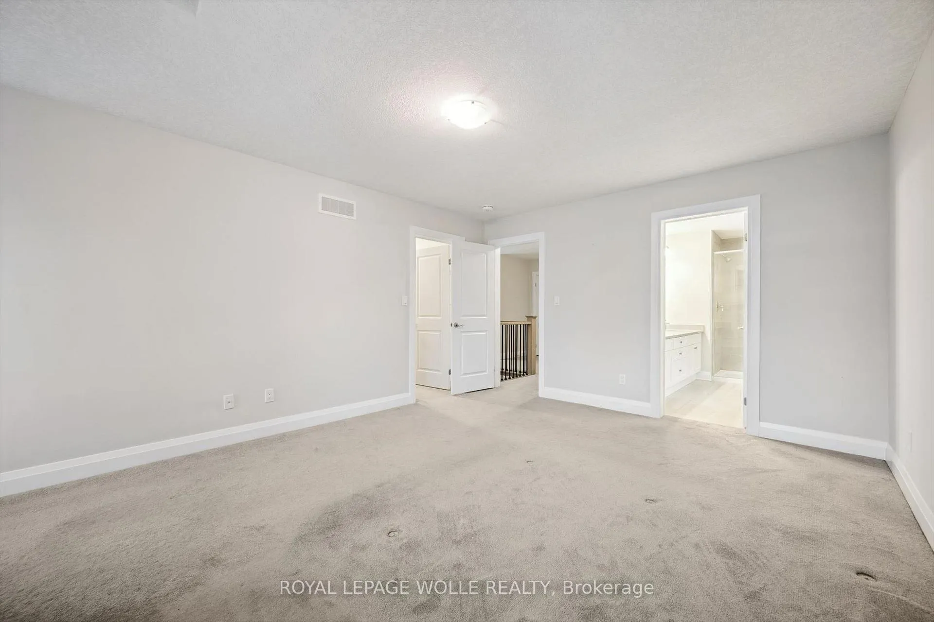 Photo 33 of 643 Wild Rye Street, Waterloo — HOMEH