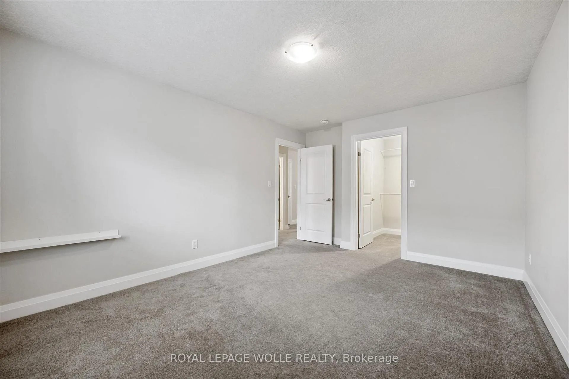 Photo 43 of 643 Wild Rye Street, Waterloo — HOMEH