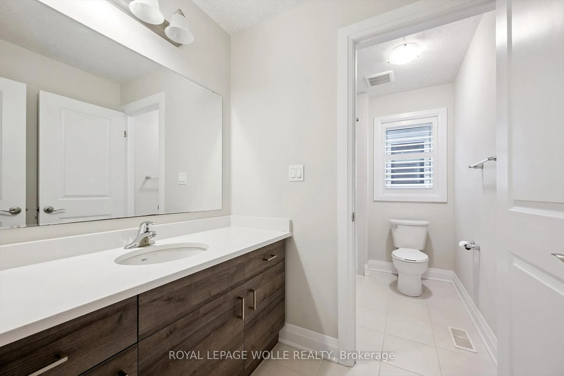 Photo 44 of 643 Wild Rye Street, Waterloo — HOMEH